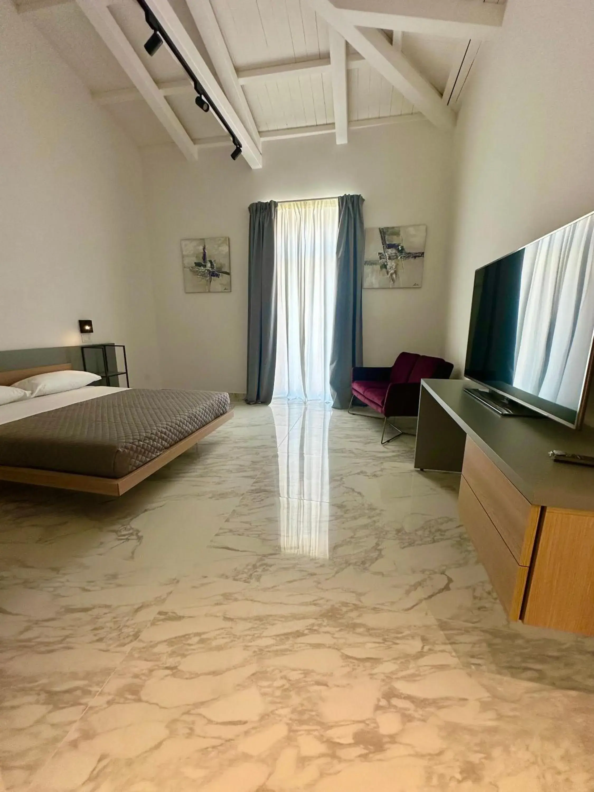 Superior Quadruple Room in Liberty Palace Superior Quadruple Room in Liberty Palace