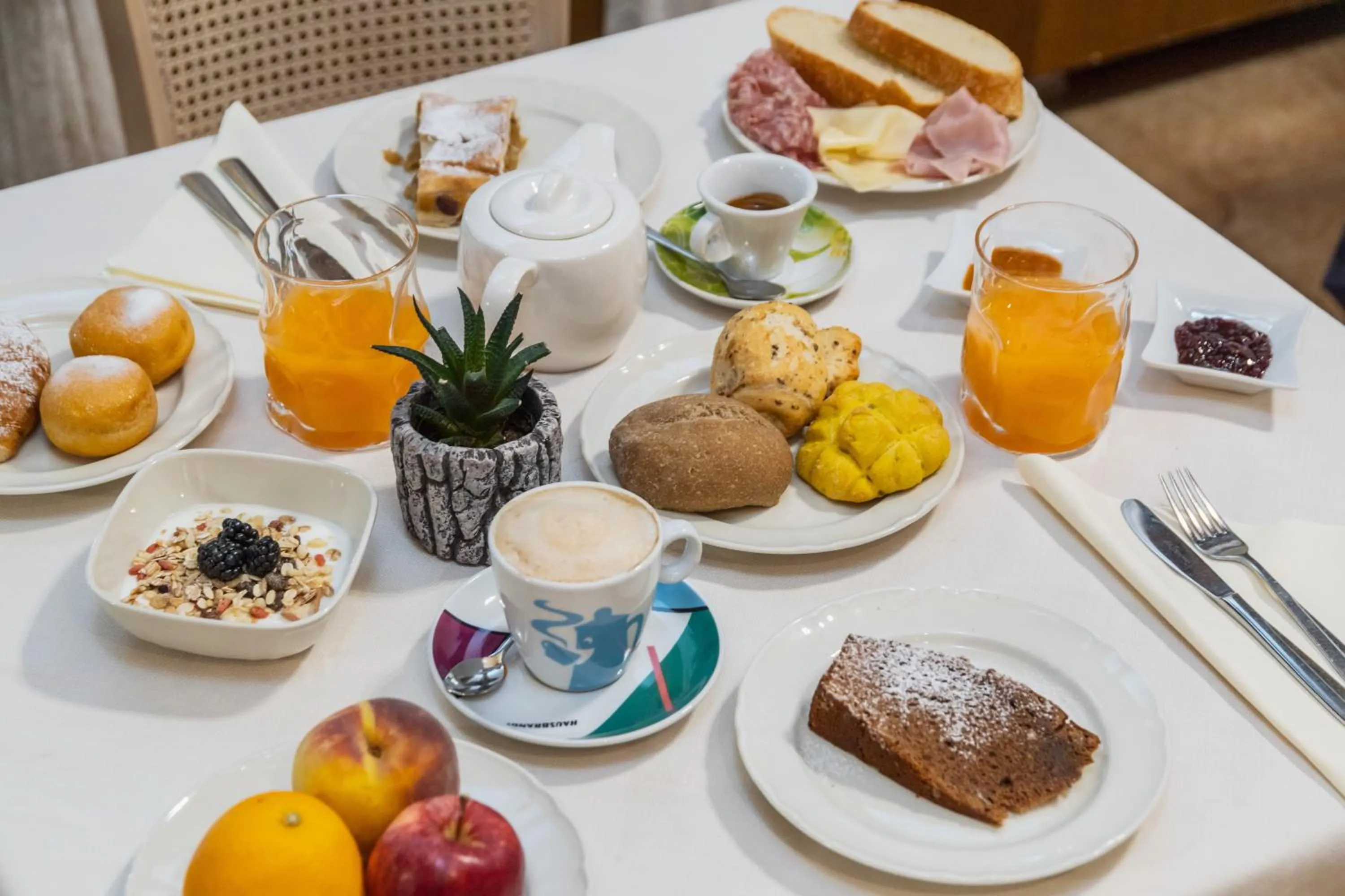 Breakfast in Appartamenti Decarli