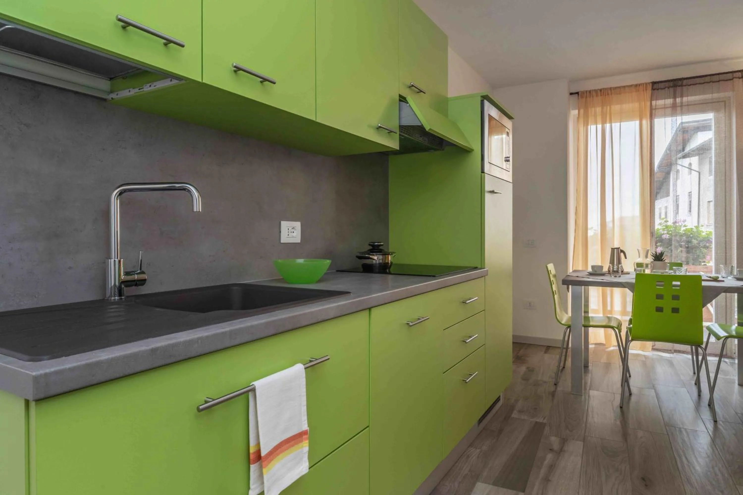 Kitchen or kitchenette in Appartamenti Decarli