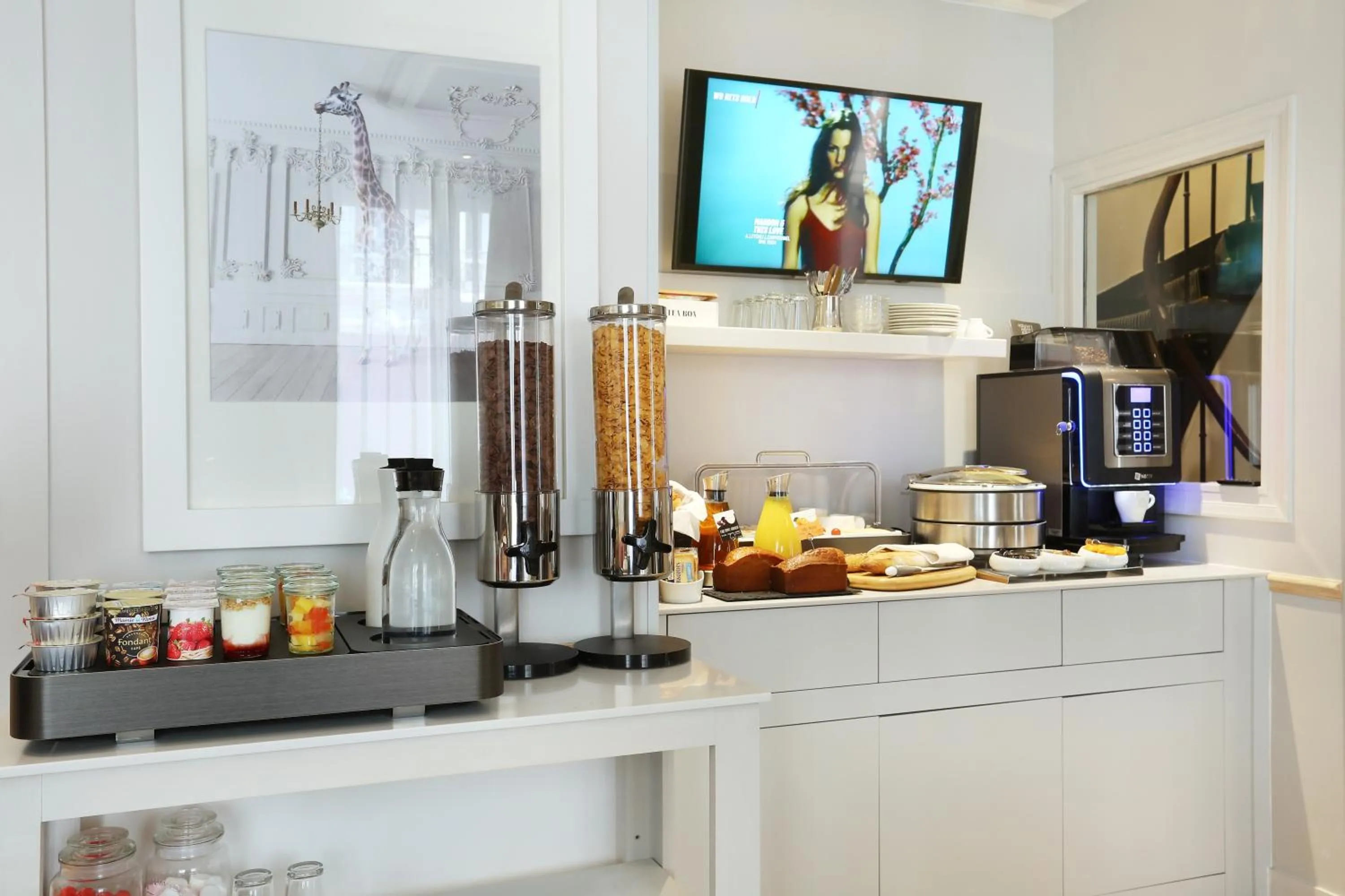 Breakfast in Nouvel Hôtel Eiffel