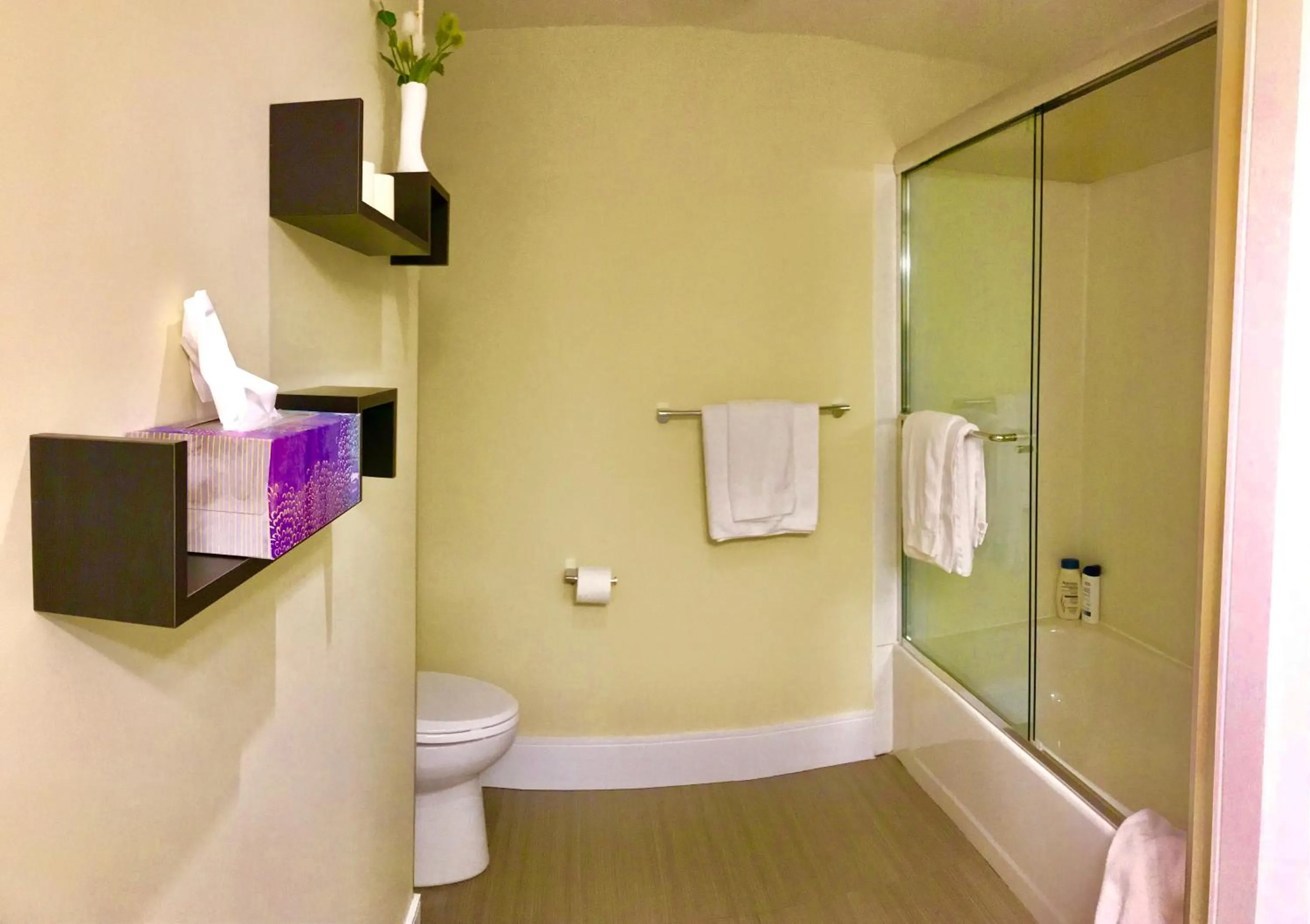 Bathroom in Bay View House