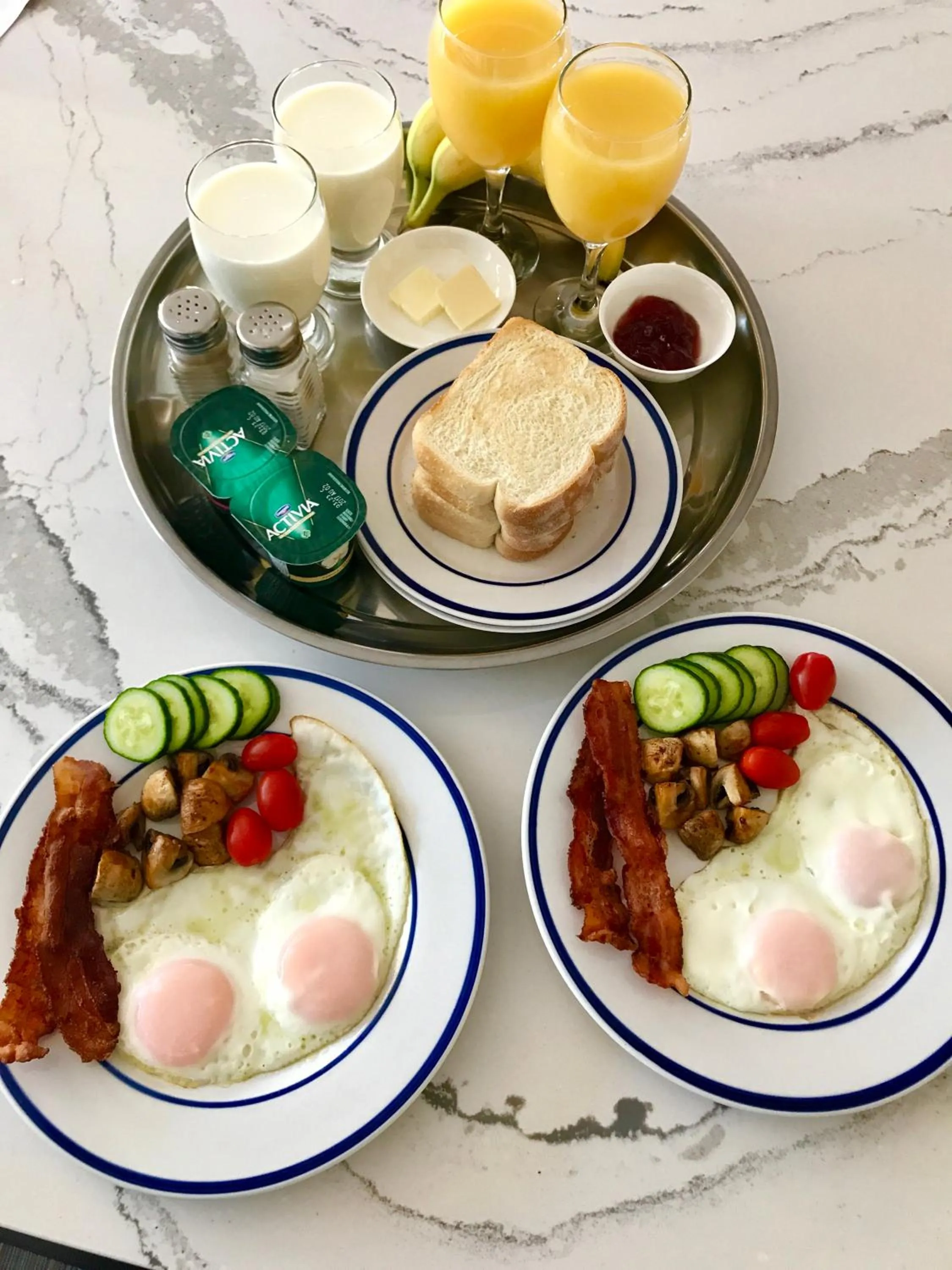 Continental breakfast in Bay View House