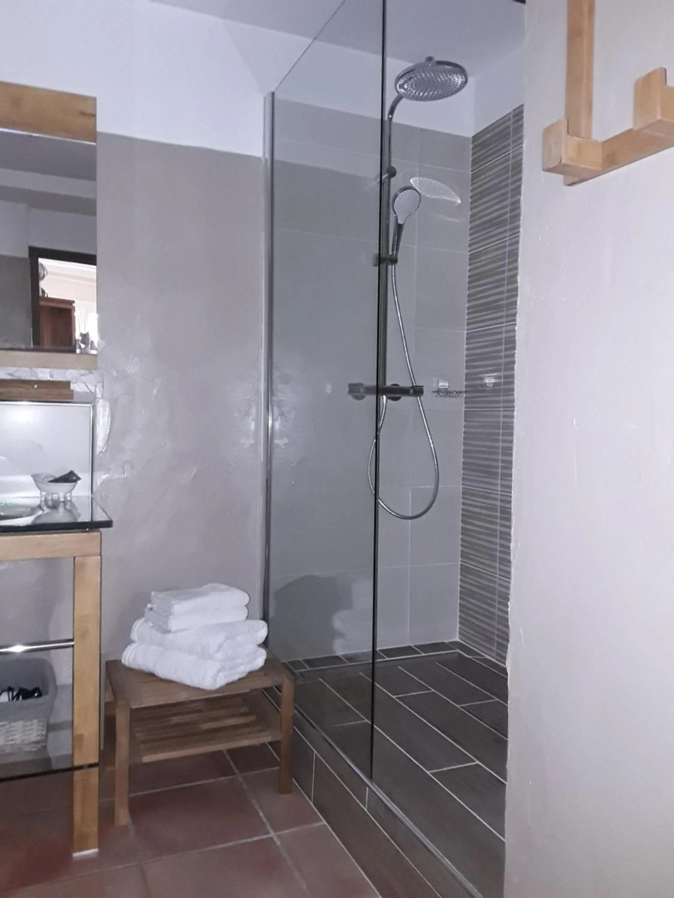 Bathroom in Mas de l'ile