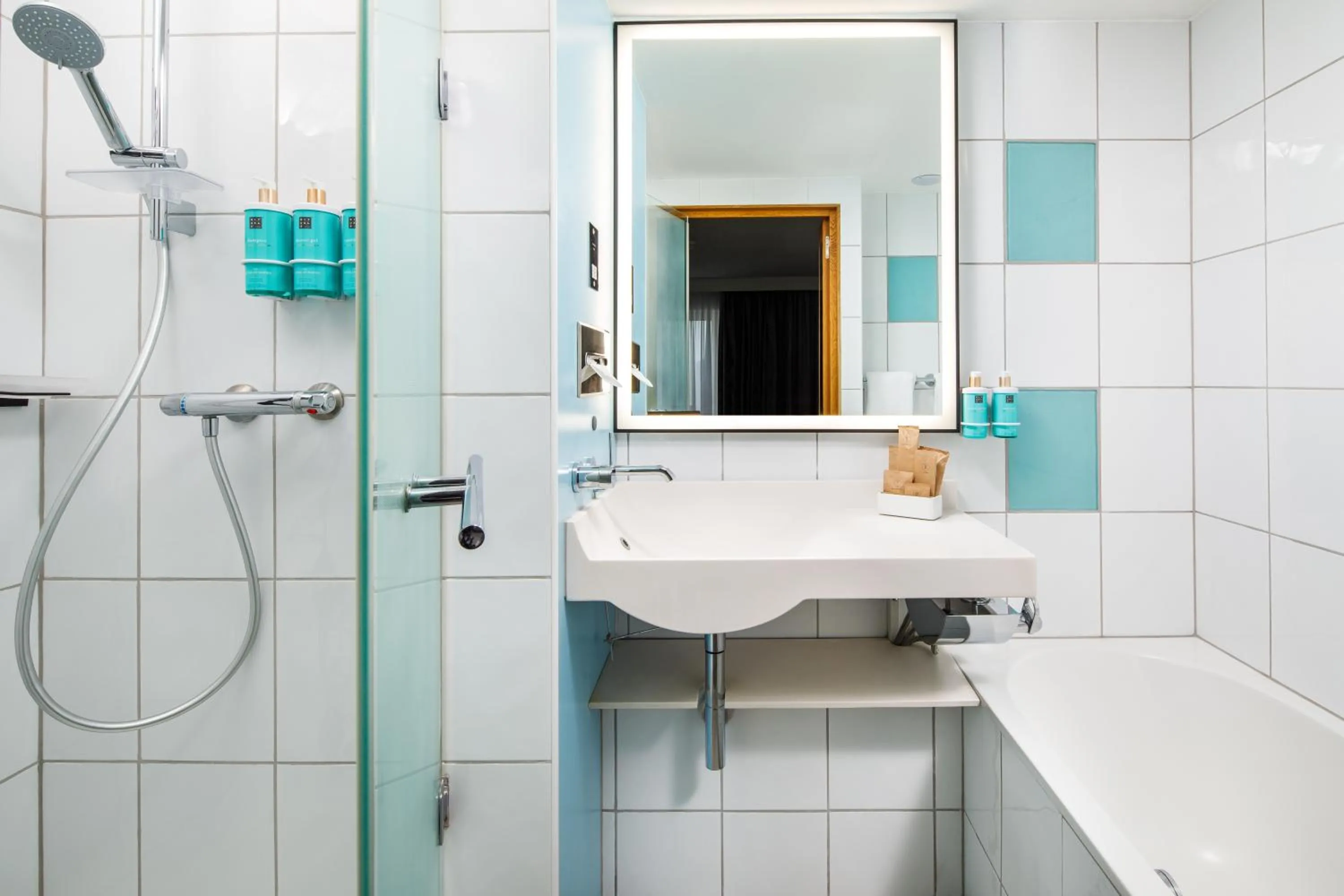 Bathroom in Novotel London Greenwich