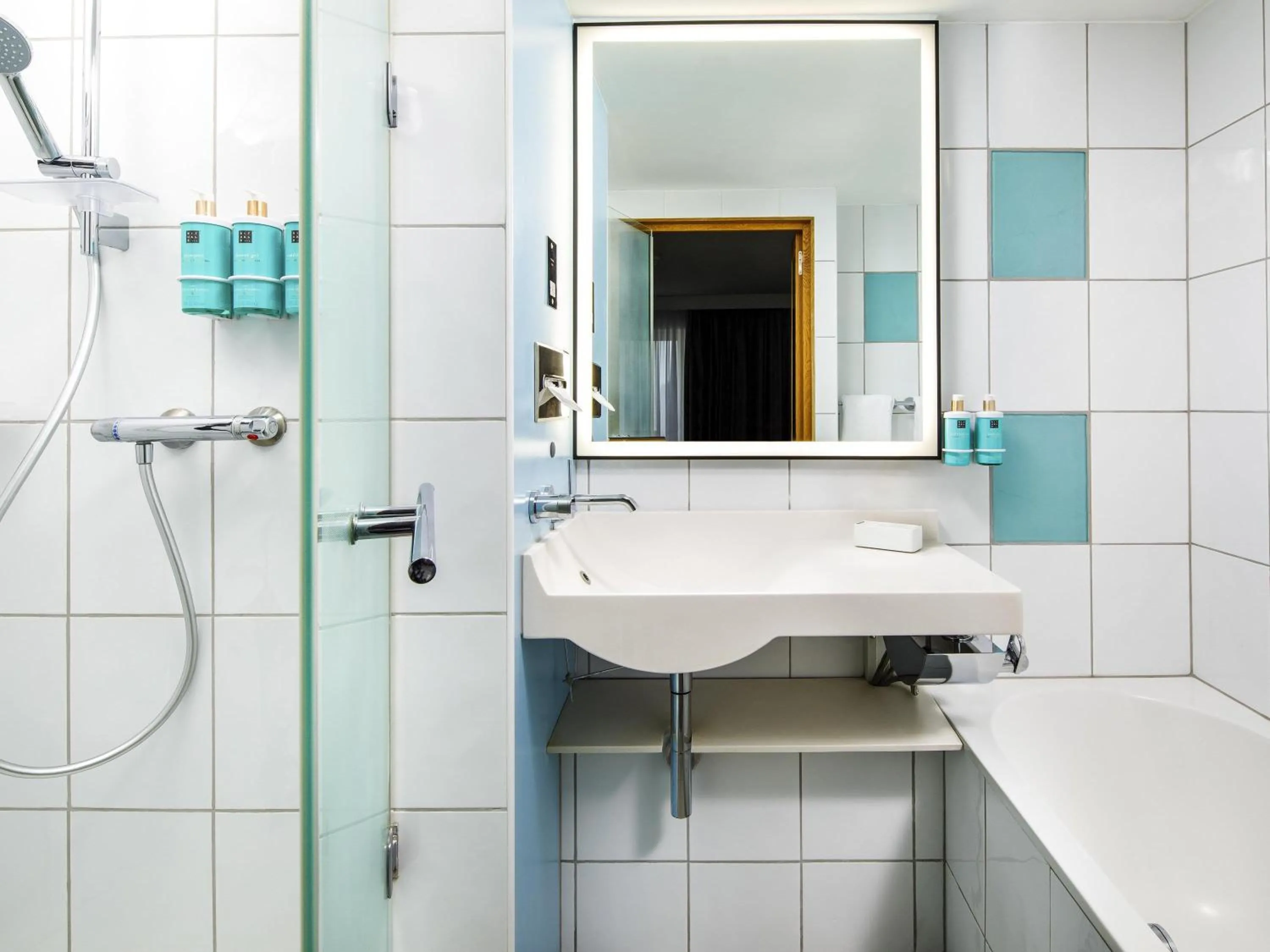 Bedroom in Novotel London Greenwich