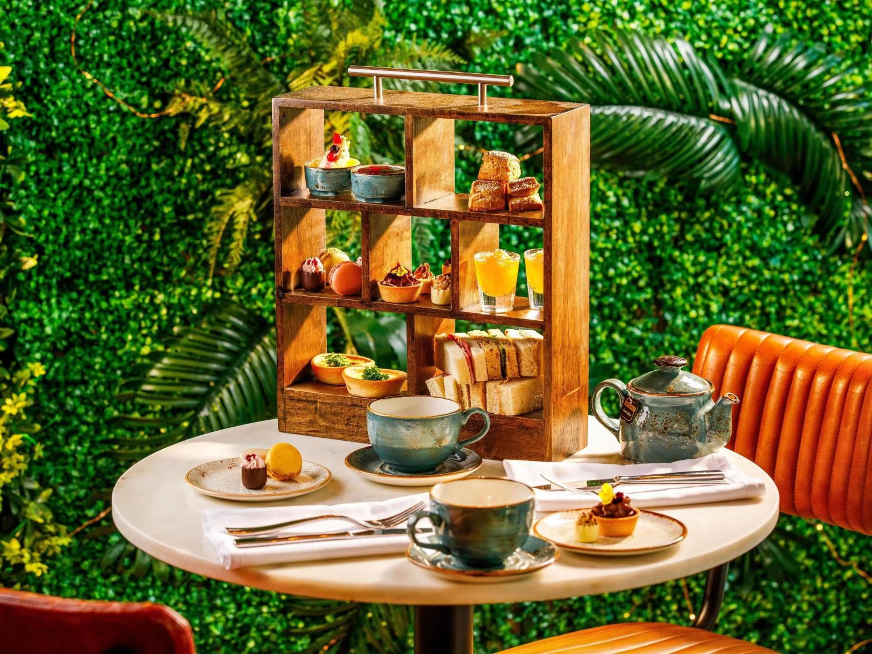 Lounge or bar in Novotel London Greenwich