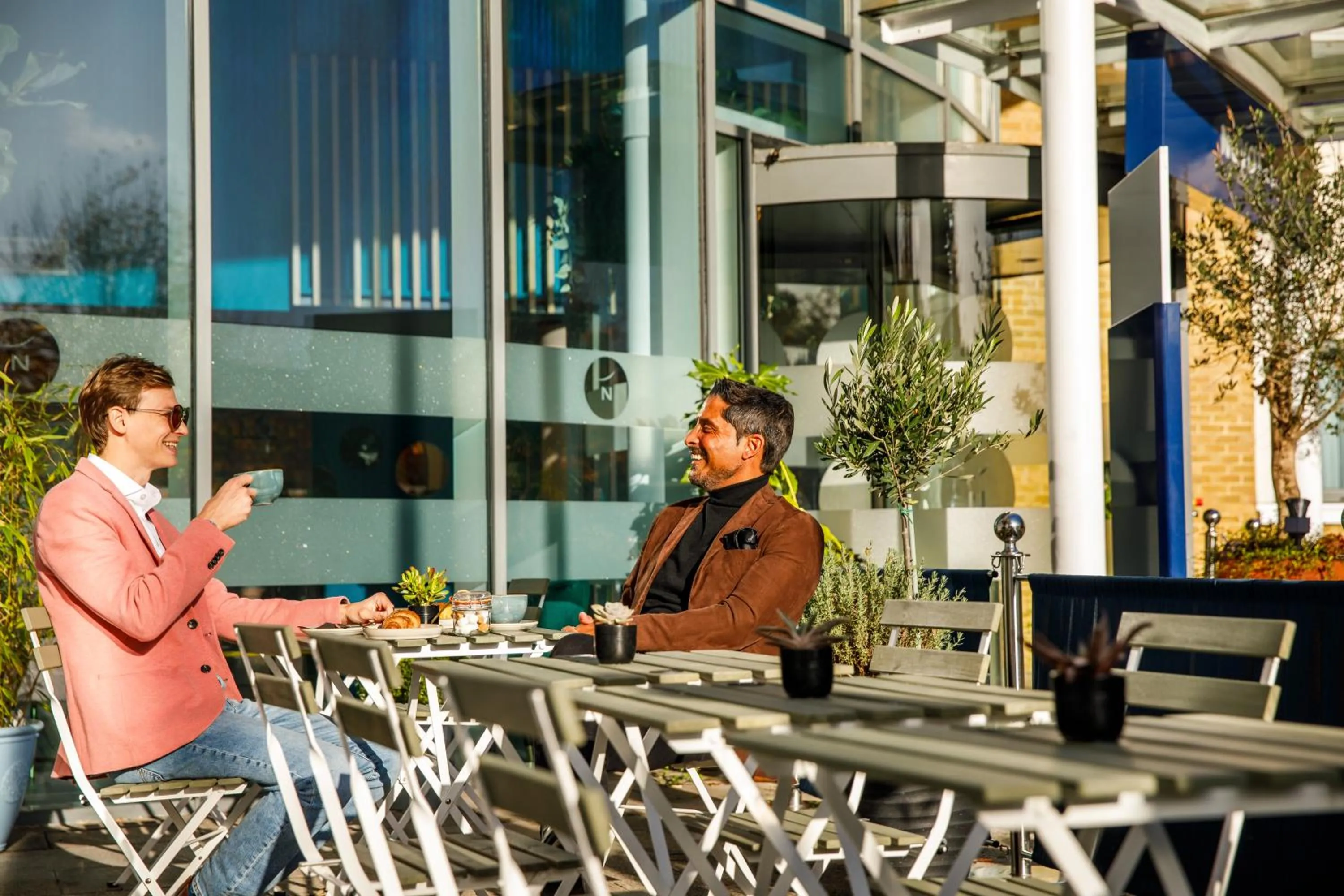 Restaurant/places to eat in Novotel London Greenwich