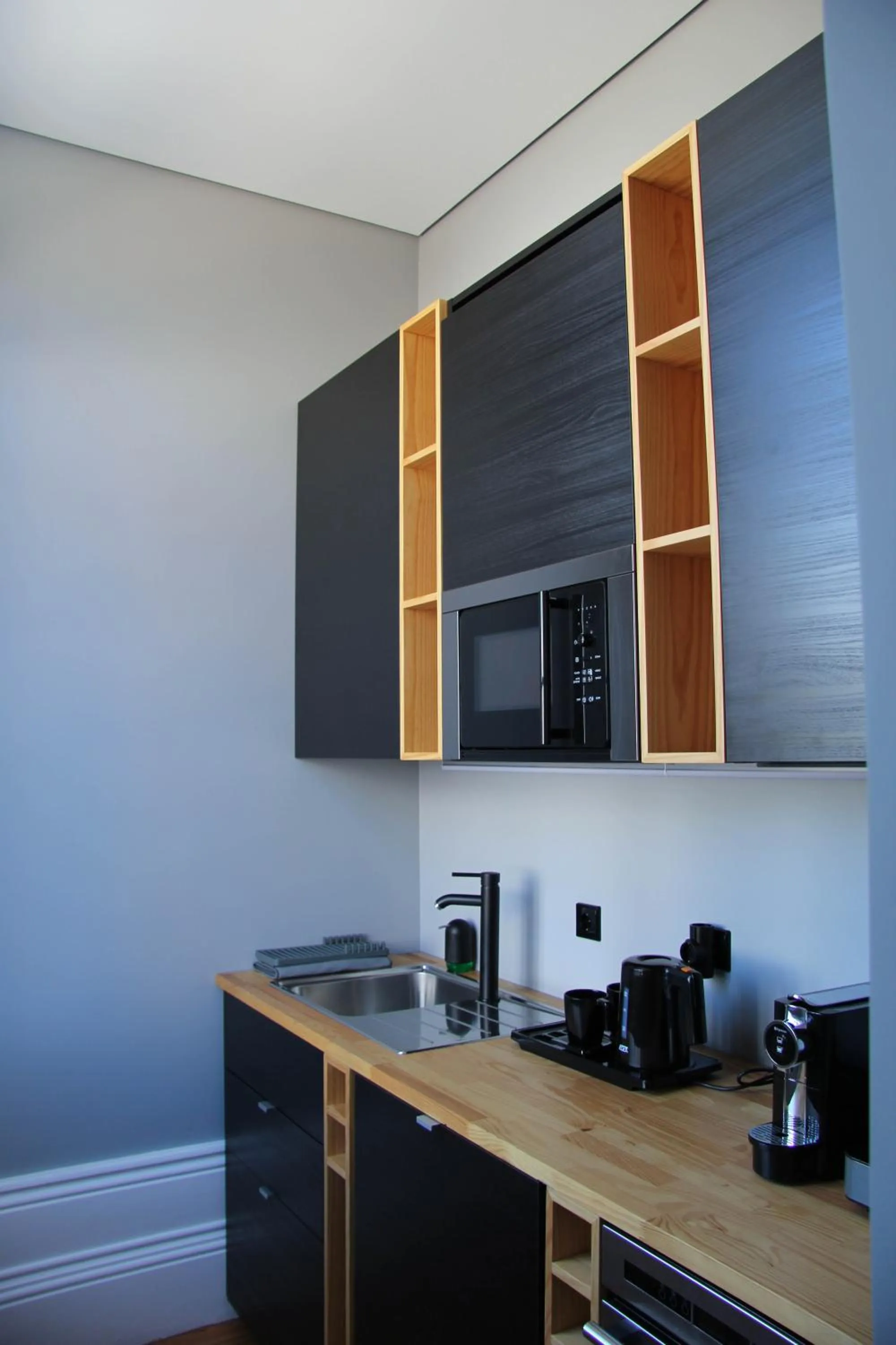 Kitchen or kitchenette in Porto Music Guest House