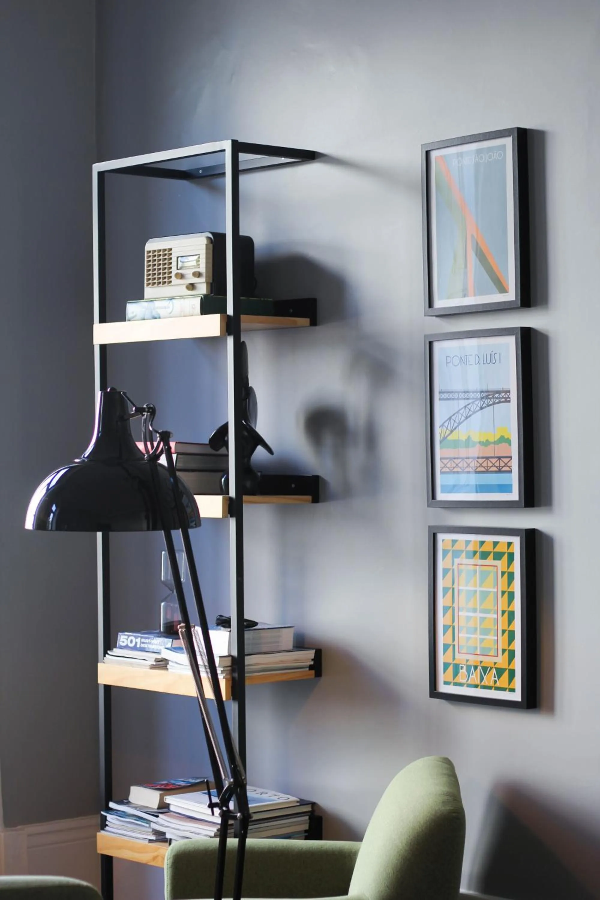 Communal lounge/ TV room in Porto Music Guest House