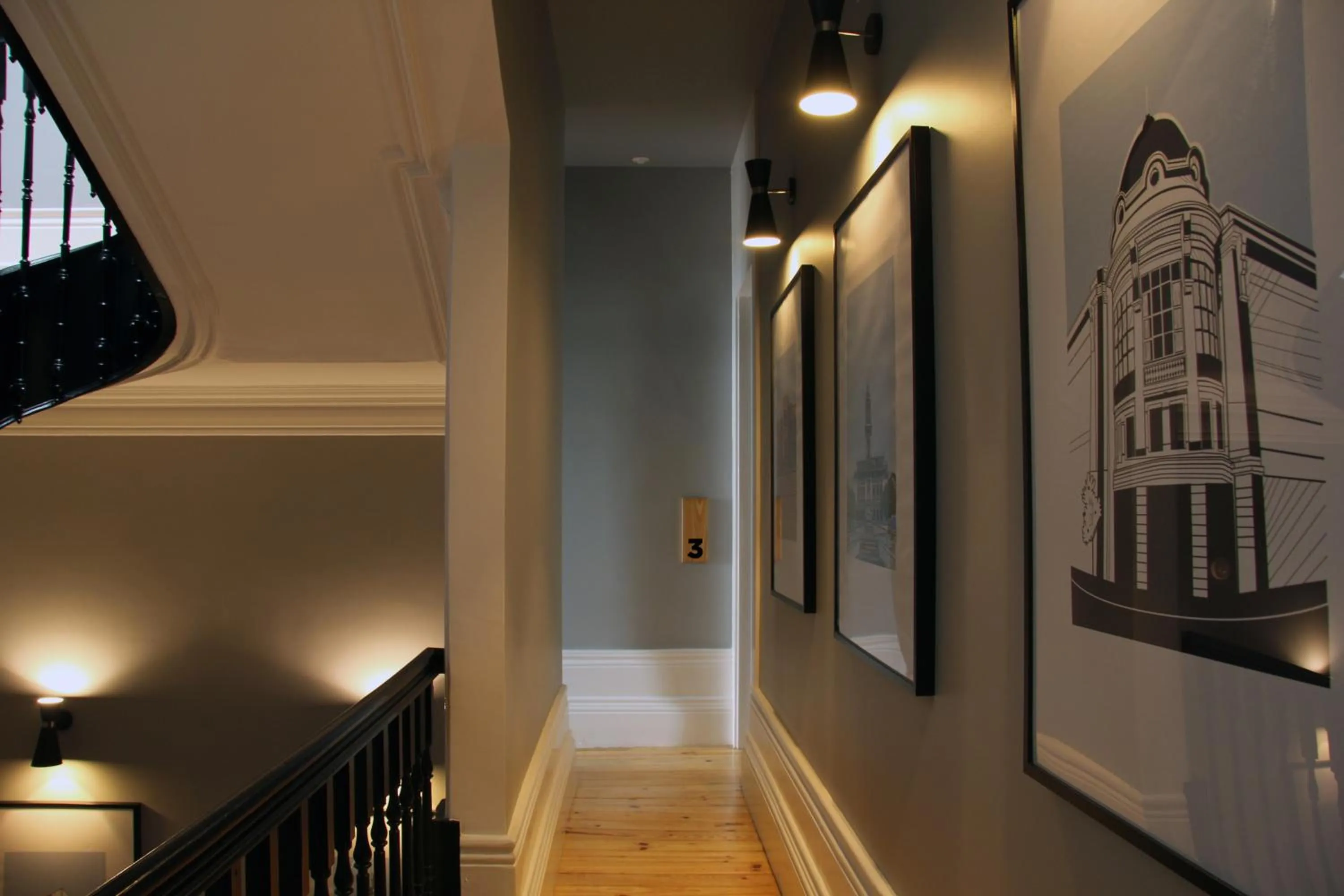 Property building in Porto Music Guest House