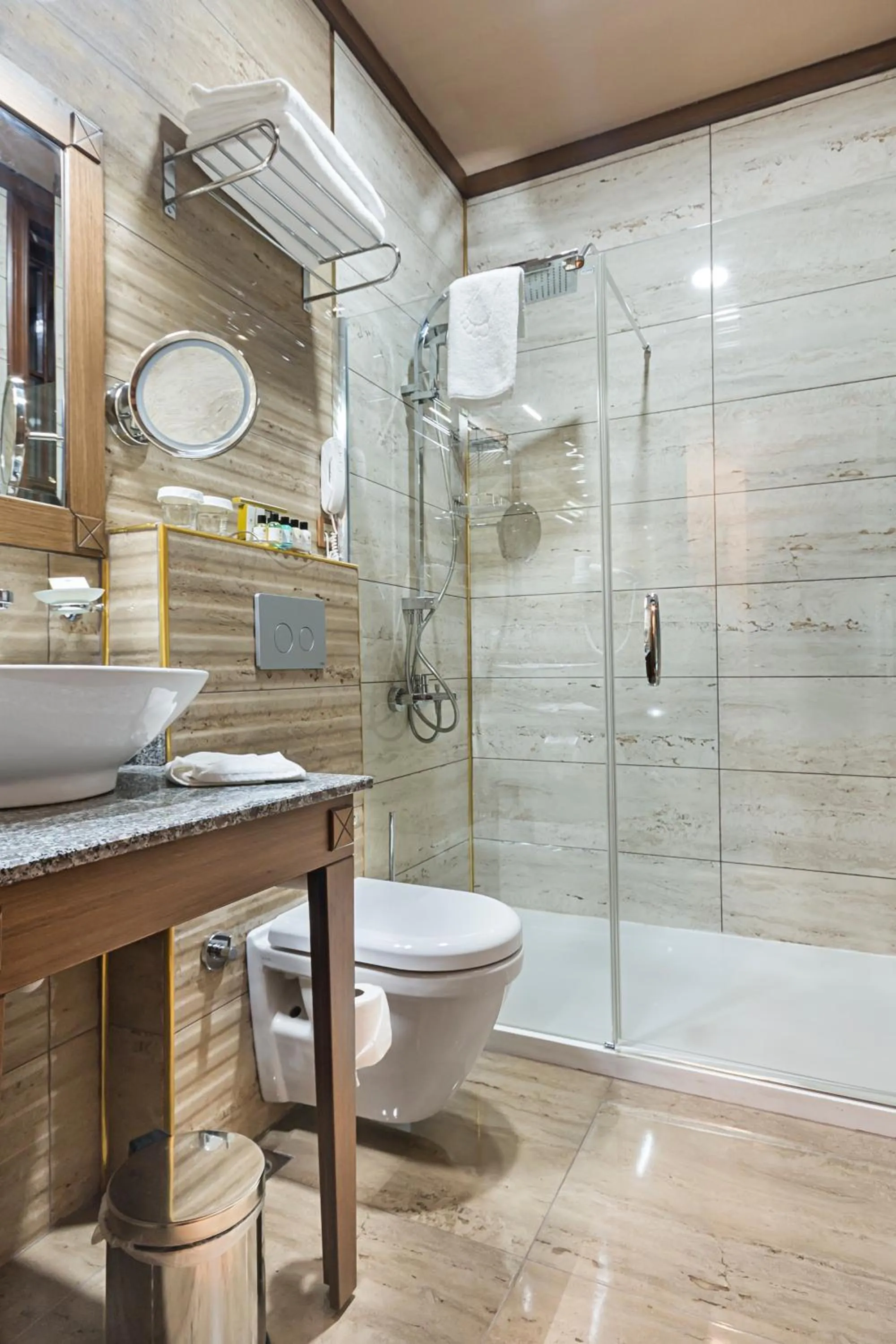 Shower in Sarıkonak Boutique & Spa Hotel Amasya