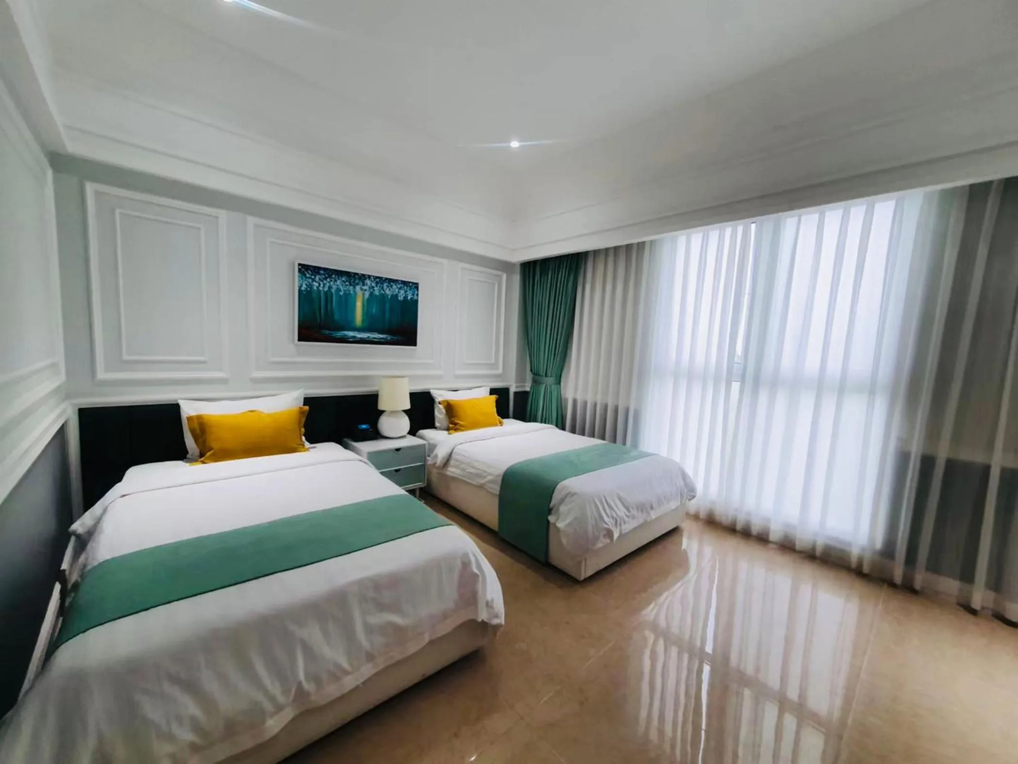 Guests, Bed in Shanghai Resort