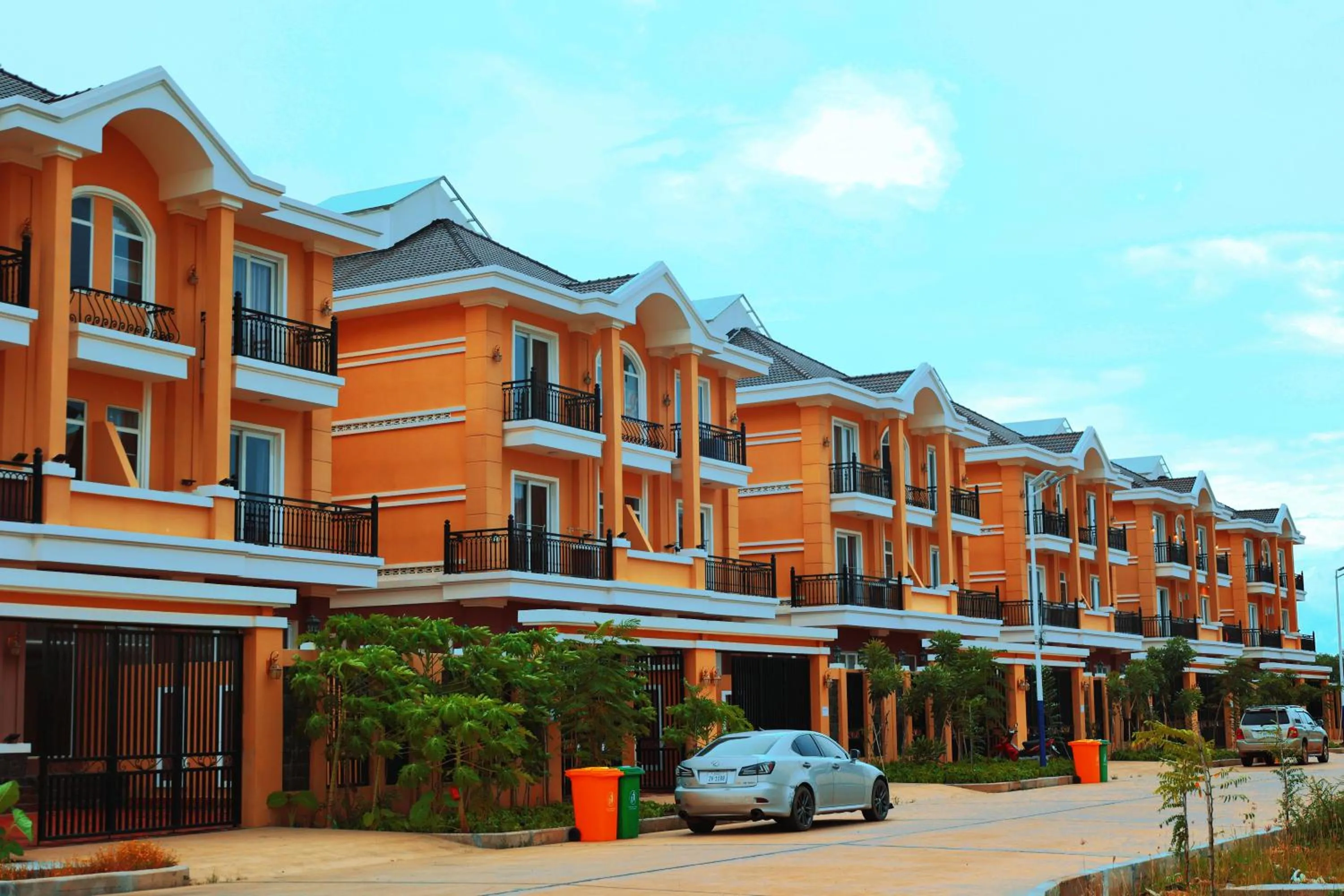 Property building in Shanghai Resort