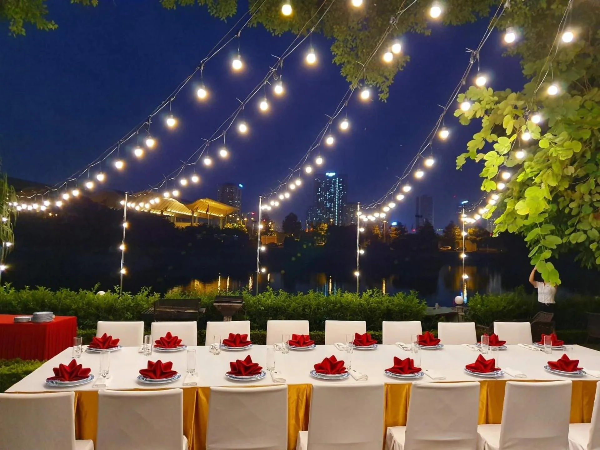 Restaurant/places to eat in NCC Garden Villas - NCC Hotel