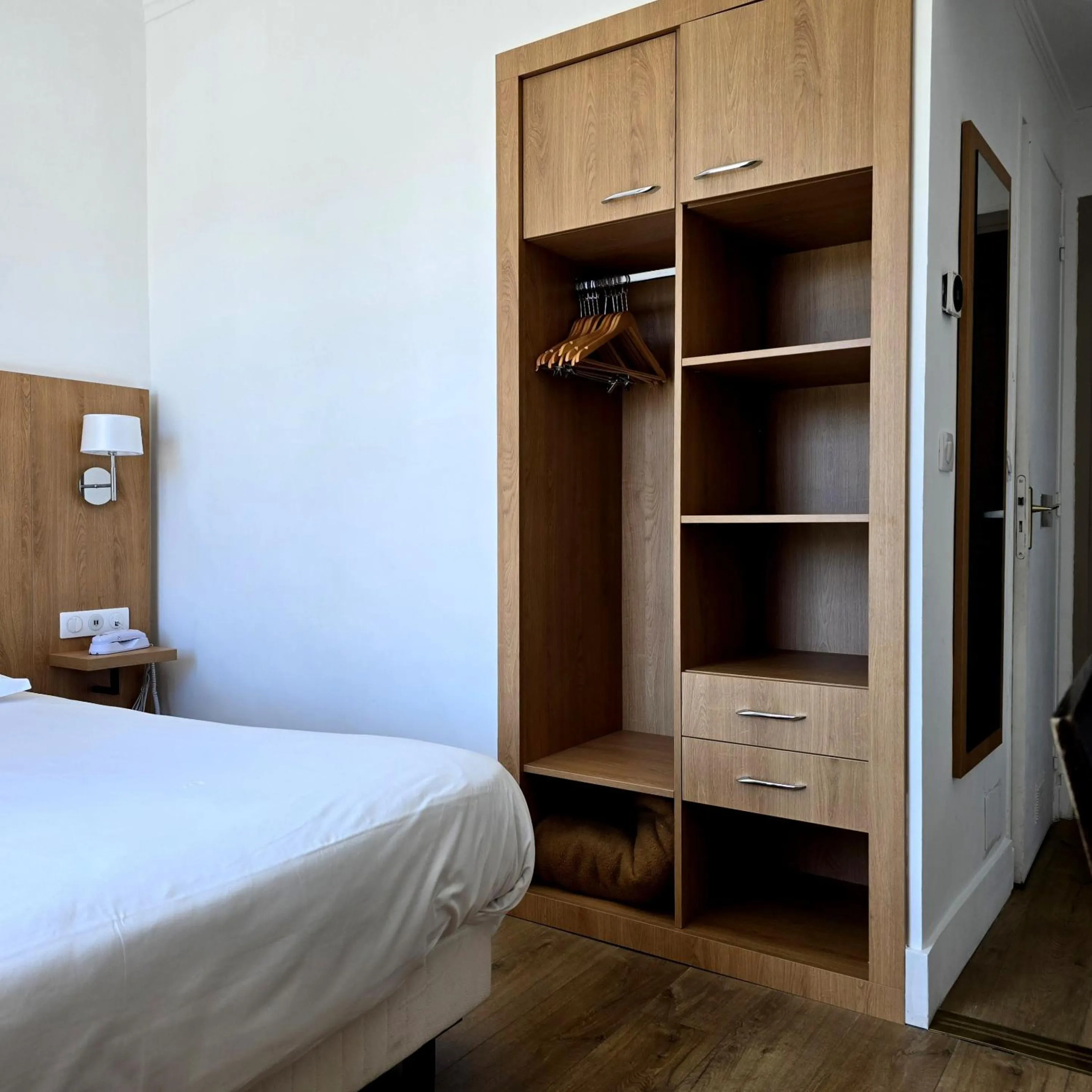 Bedroom, Bed in Hotel Carlton Nice, Partially Renovated