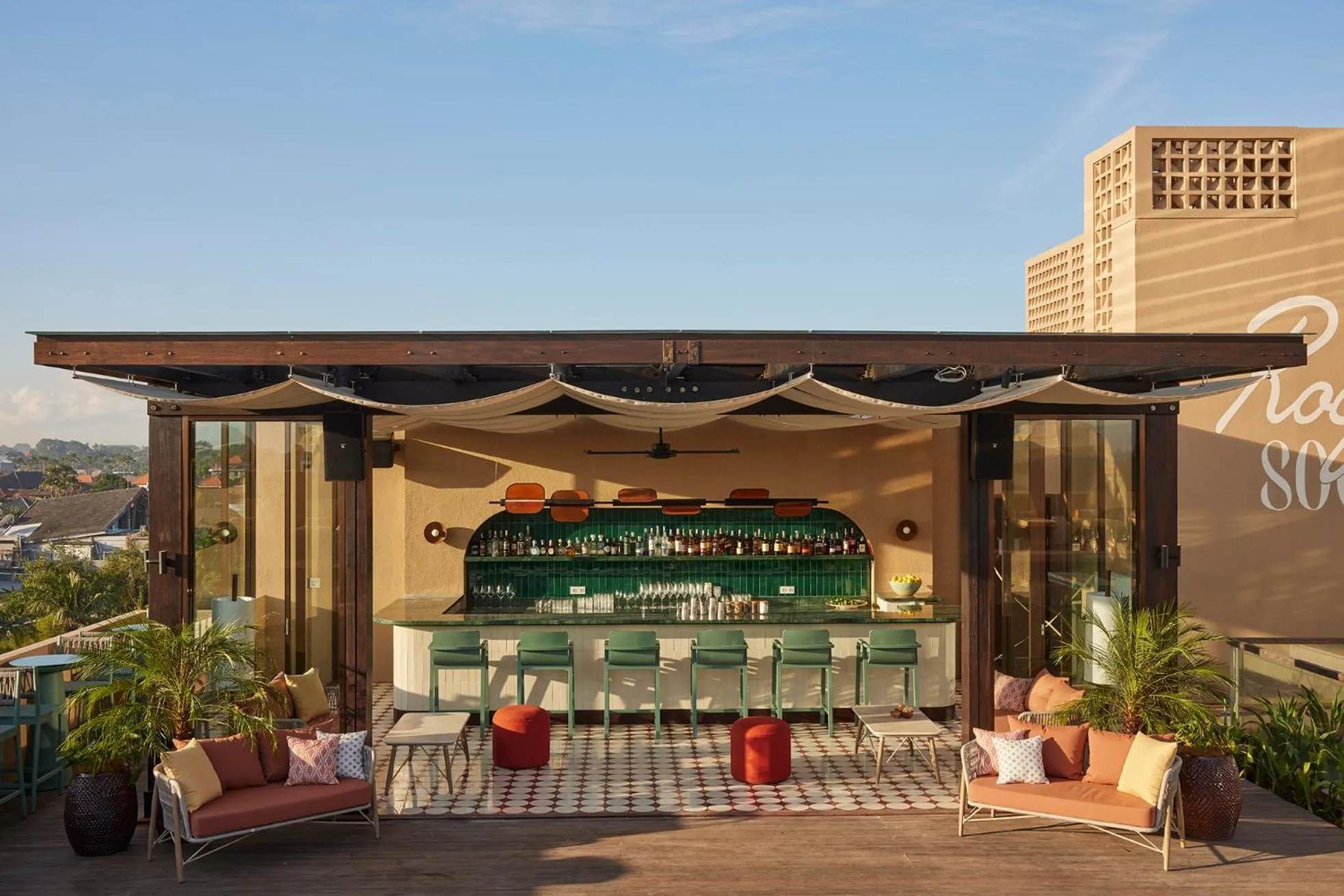 Lounge or bar in Kleo Seminyak, part of JdV by Hyatt