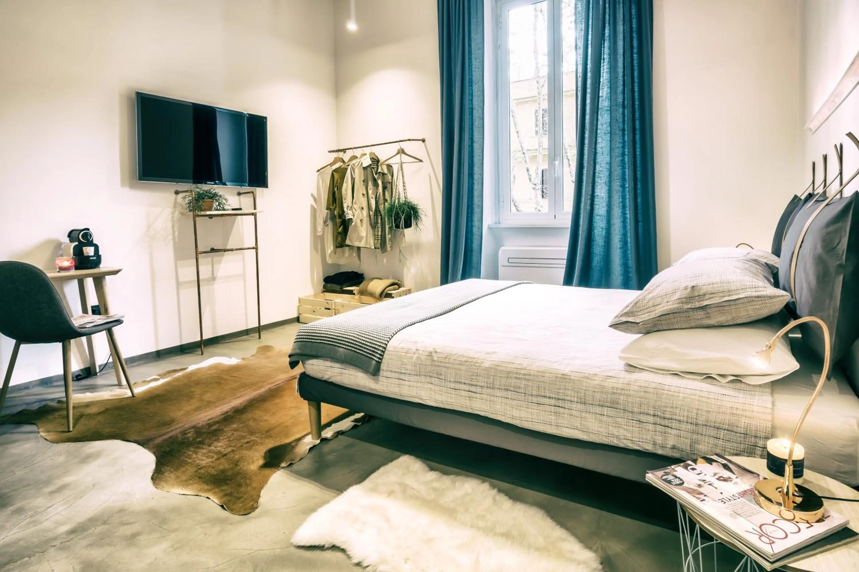 Photo of the whole room, Bed in Santa Nara B&B