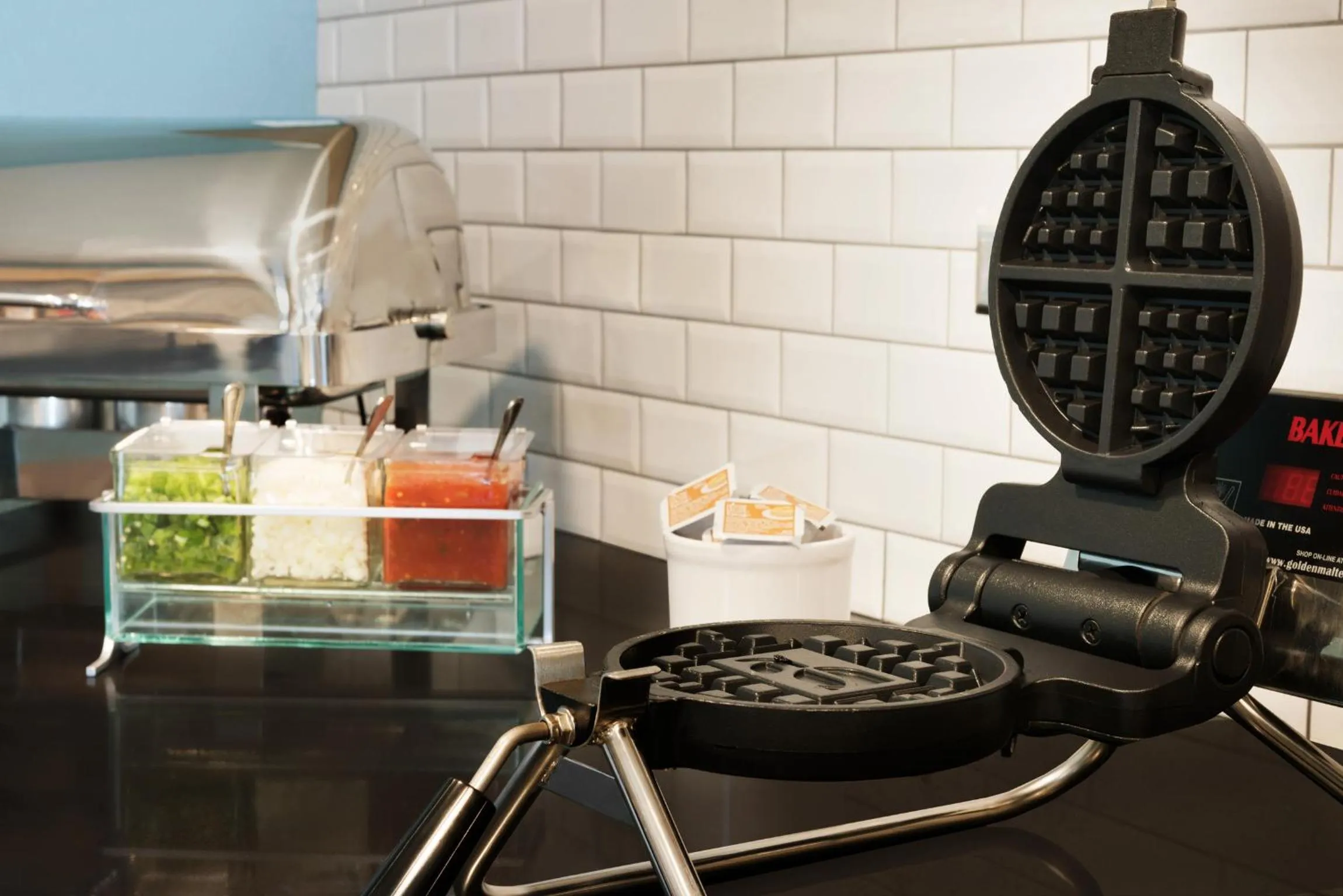 Food in Country Inn & Suites by Radisson, Indianola, IA