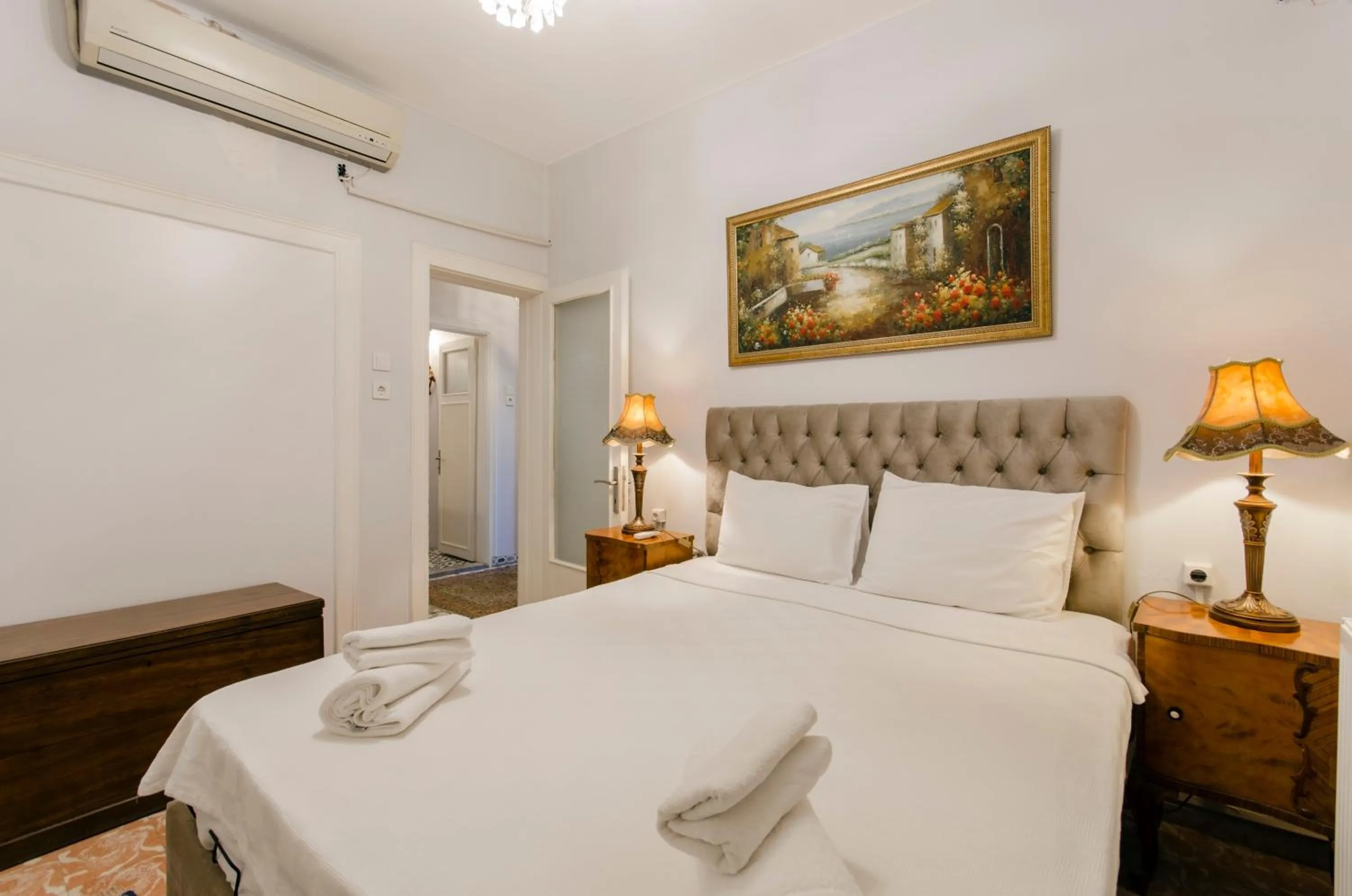 Bed in Büyük Konak İzmir