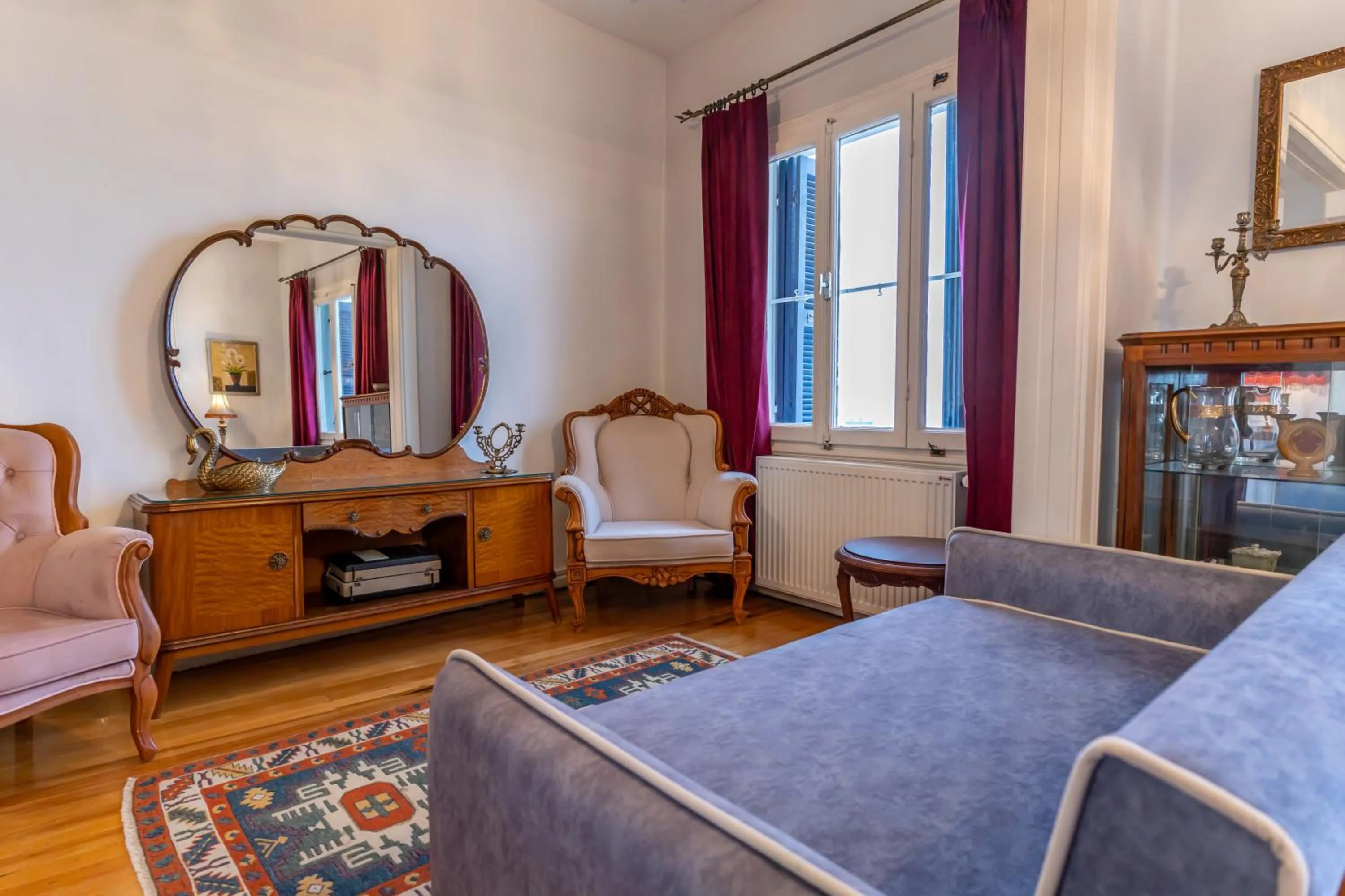 Seating area in Büyük Konak İzmir