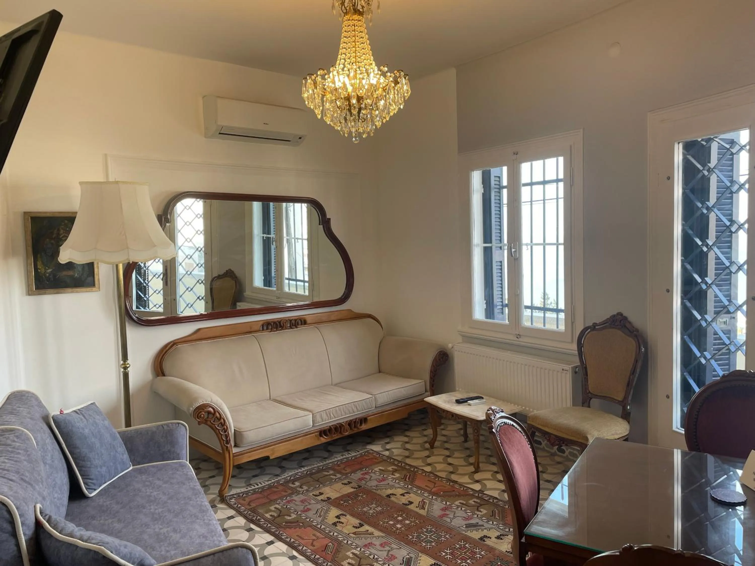 Seating area in Büyük Konak İzmir