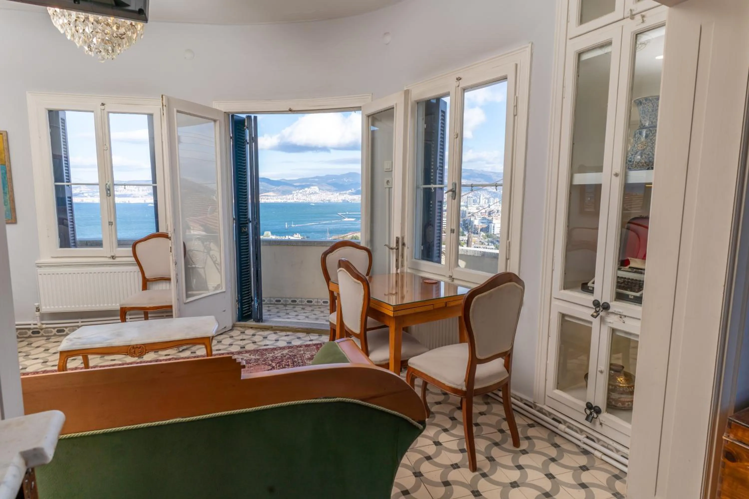 Bird's eye view in Büyük Konak İzmir