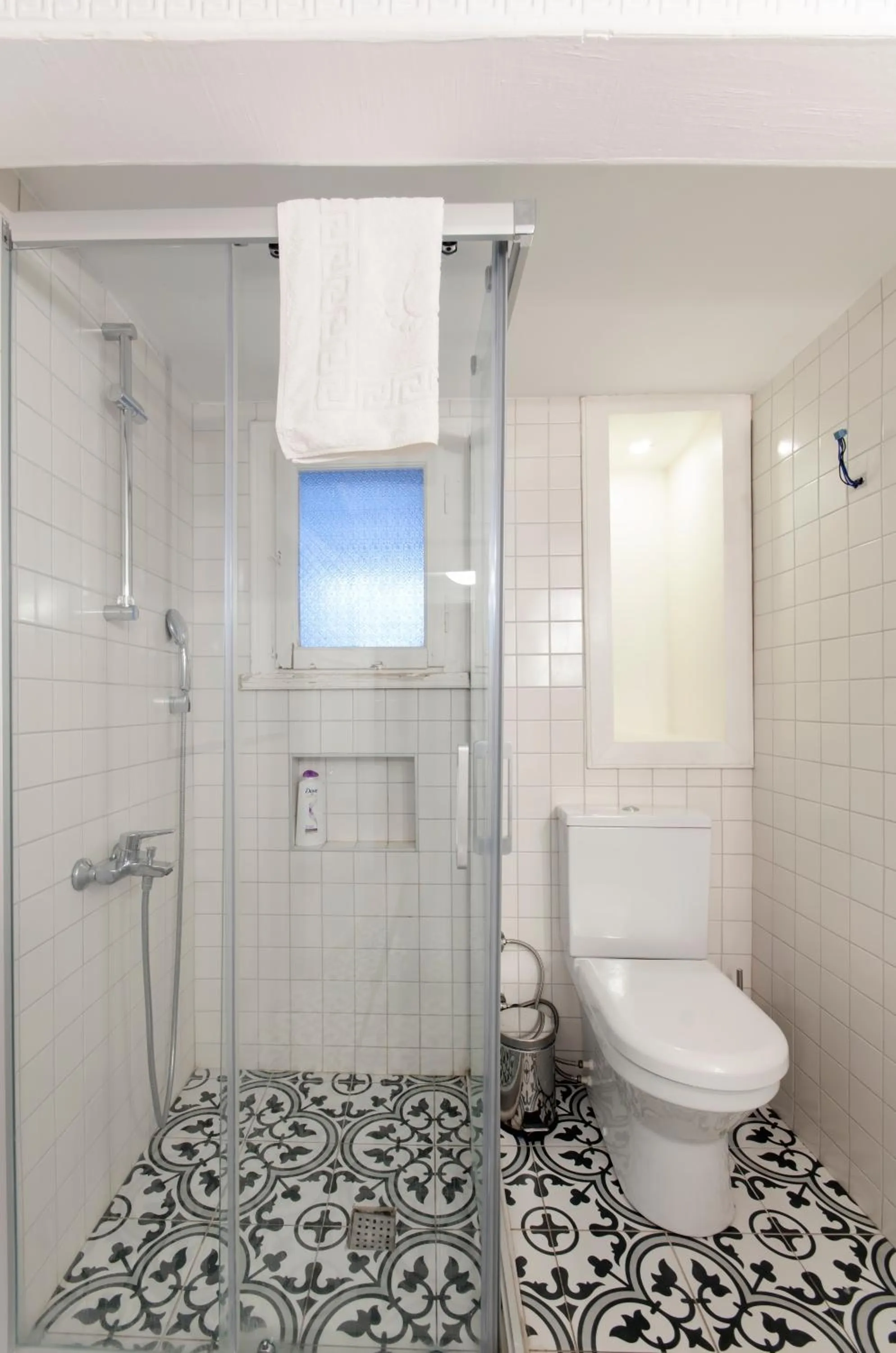 Shower in Büyük Konak İzmir