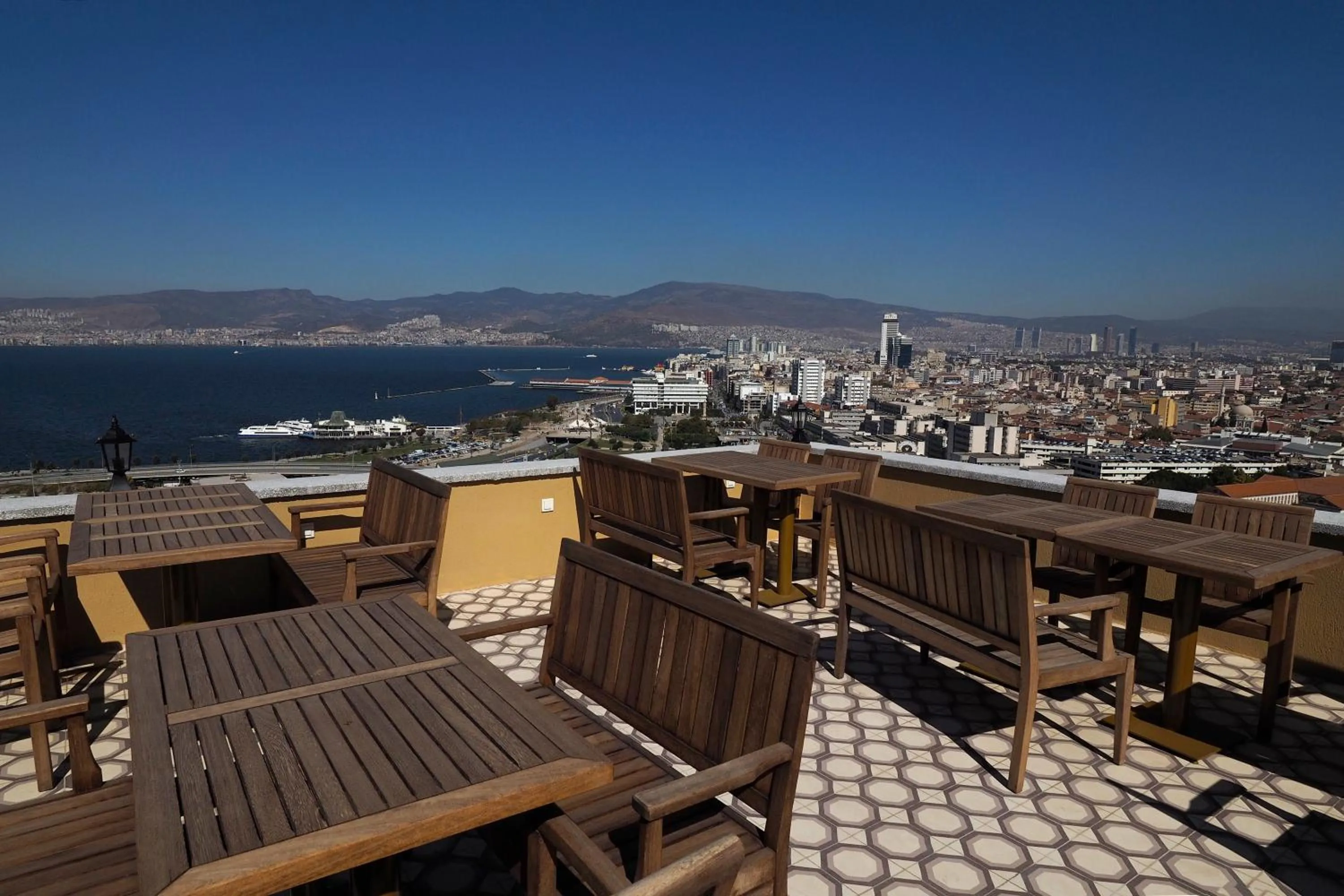 Bird's eye view in Büyük Konak İzmir