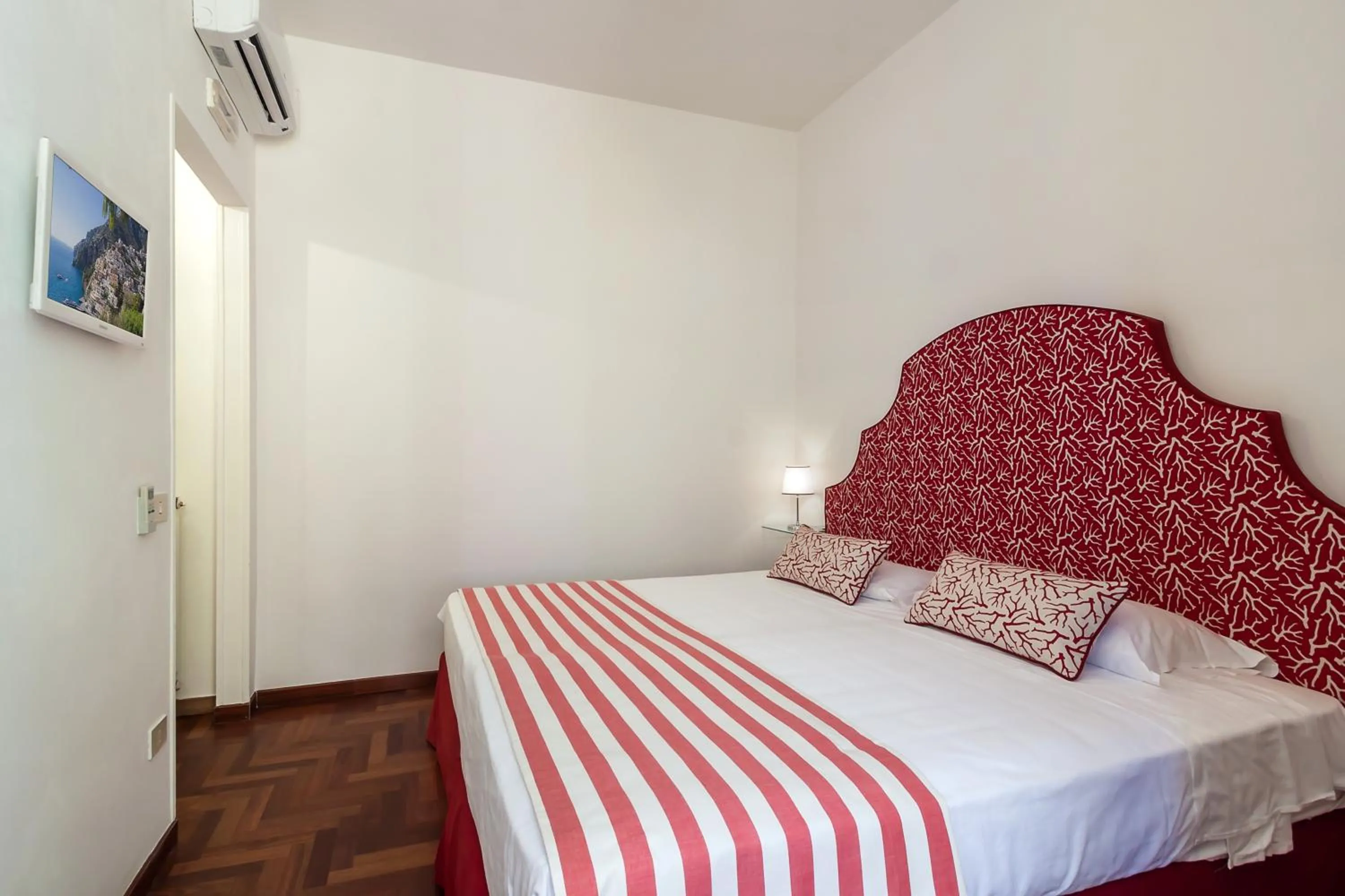 Bedroom, Bed in Palazzo Starace