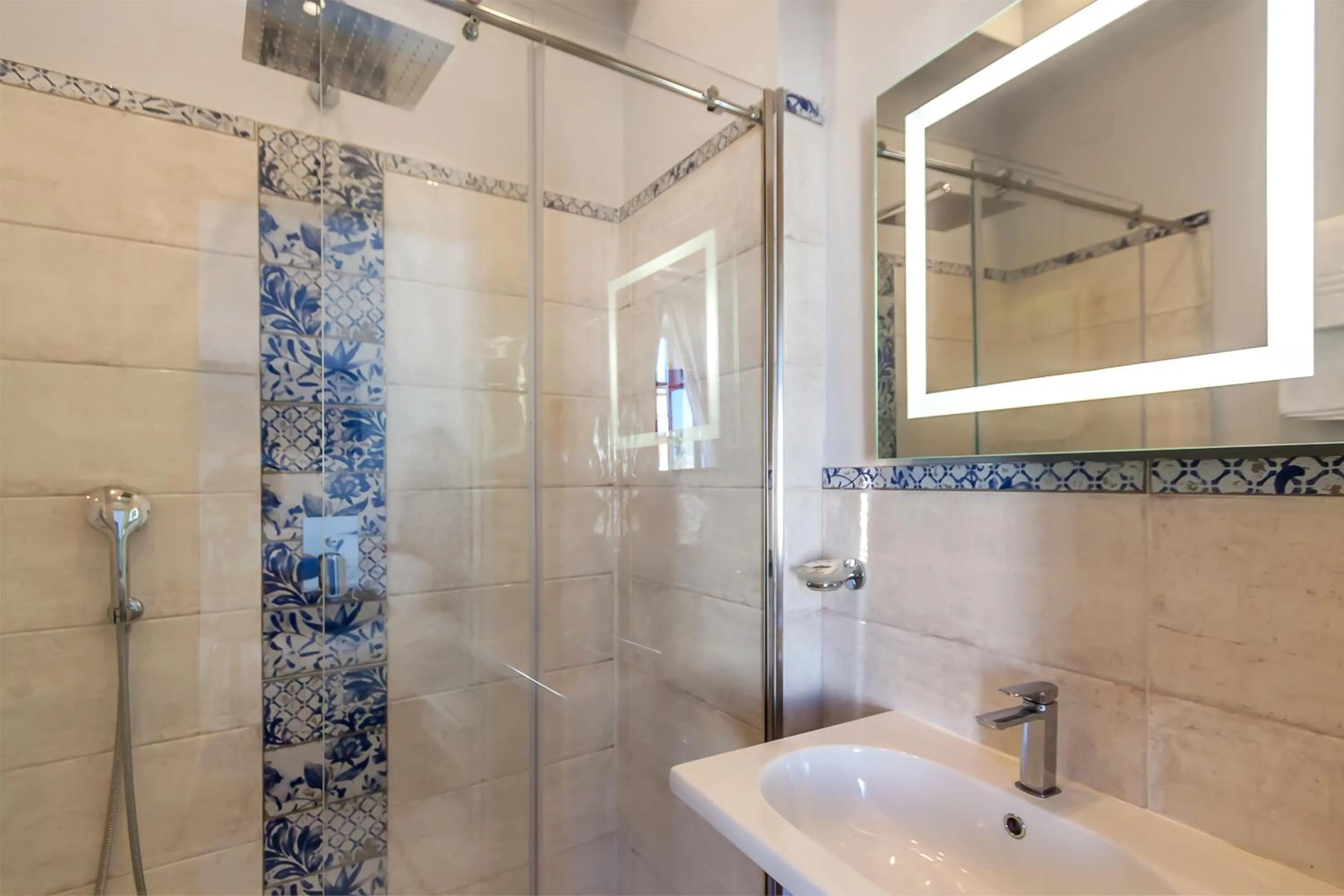 Bathroom in Palazzo Starace