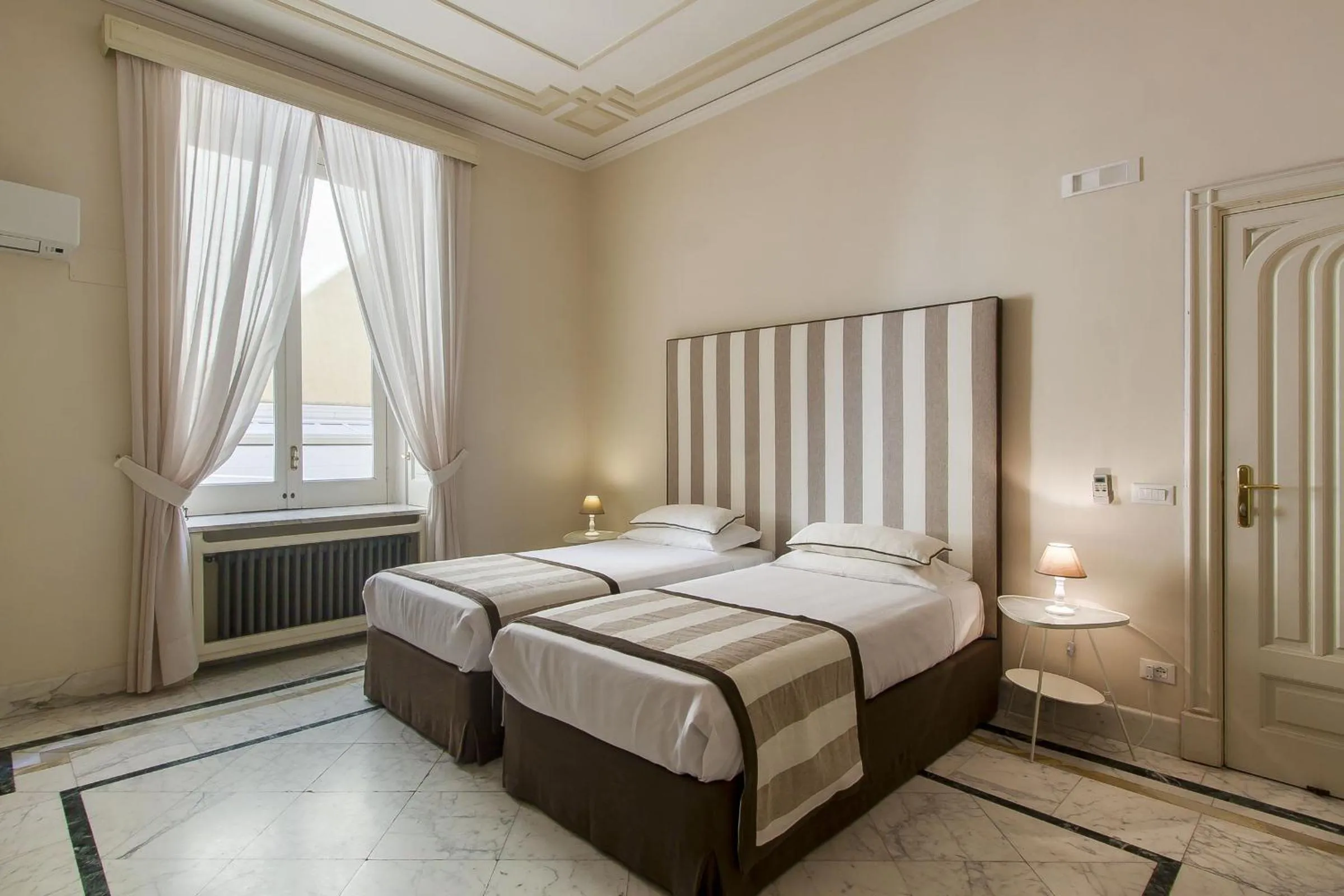 Photo of the whole room, Bed in Palazzo Starace