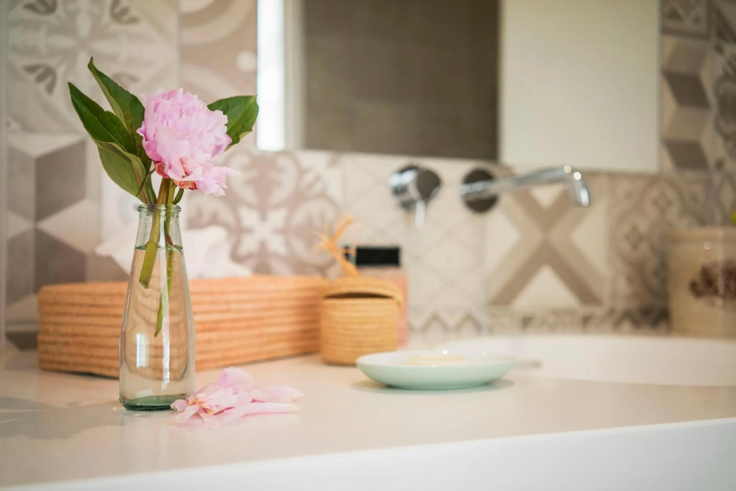 Bathroom in Les Suites de Catherine, la 35