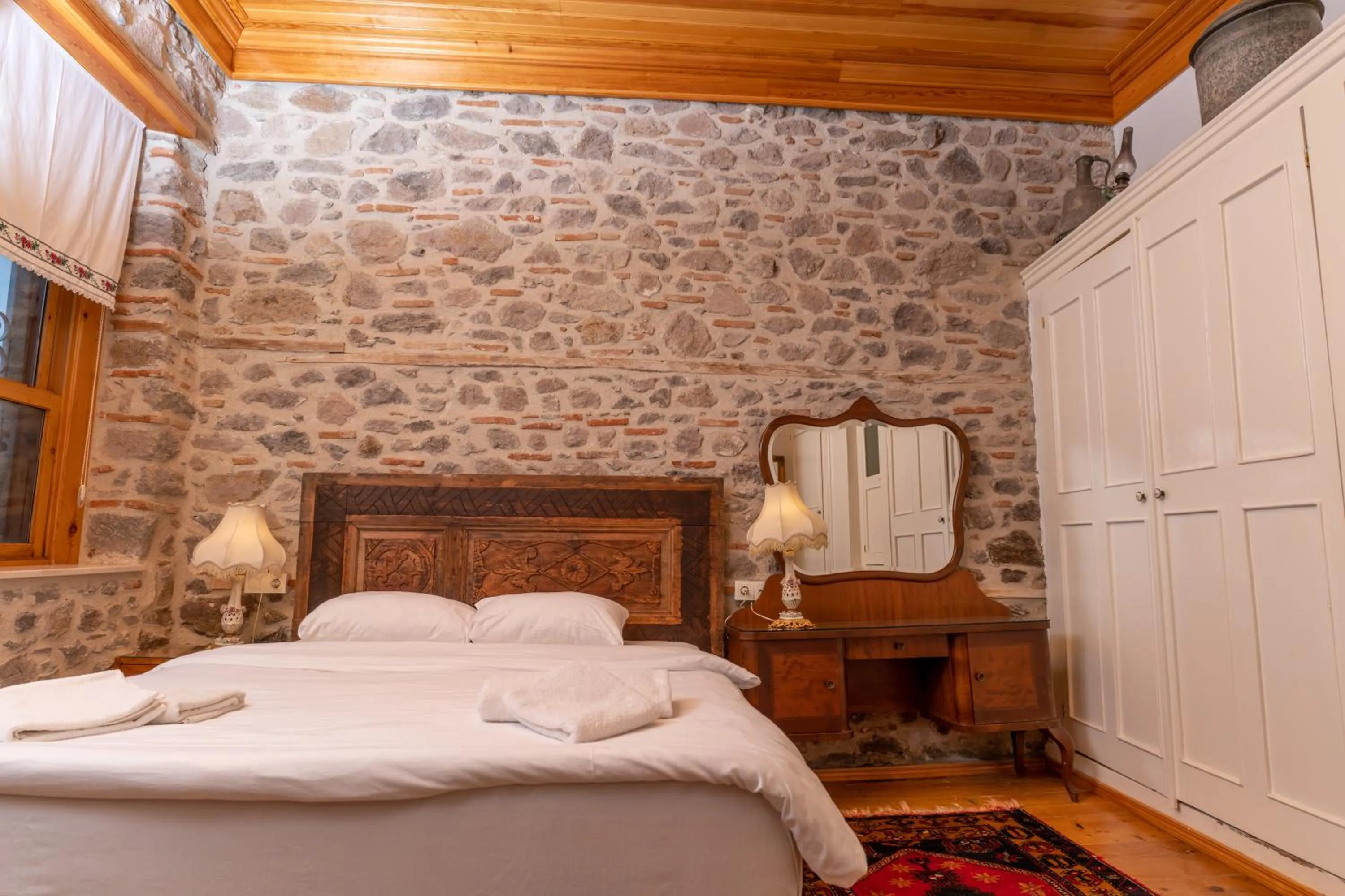 Bedroom, Bed in Dutlu Konak