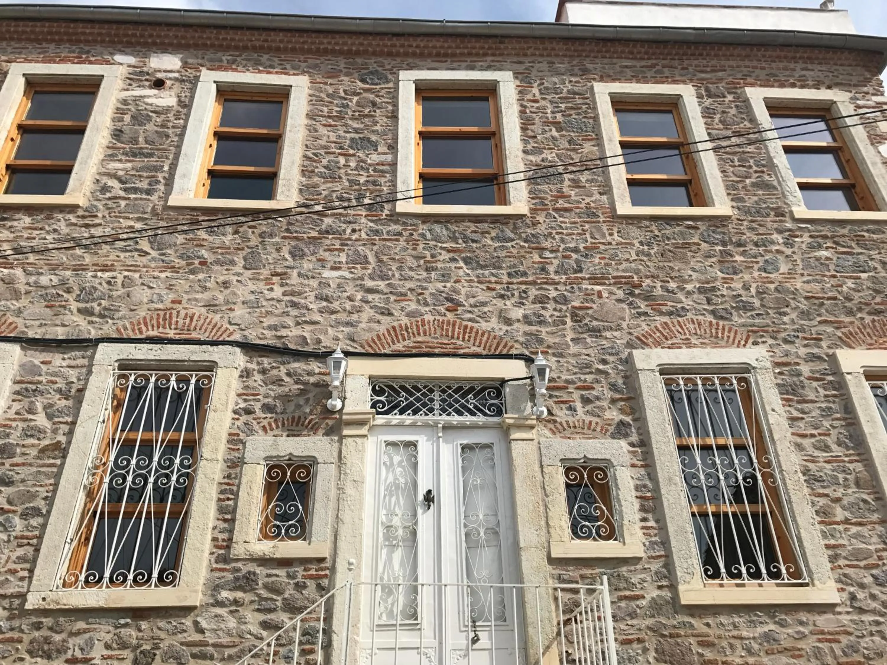 Facade/entrance in Dutlu Konak