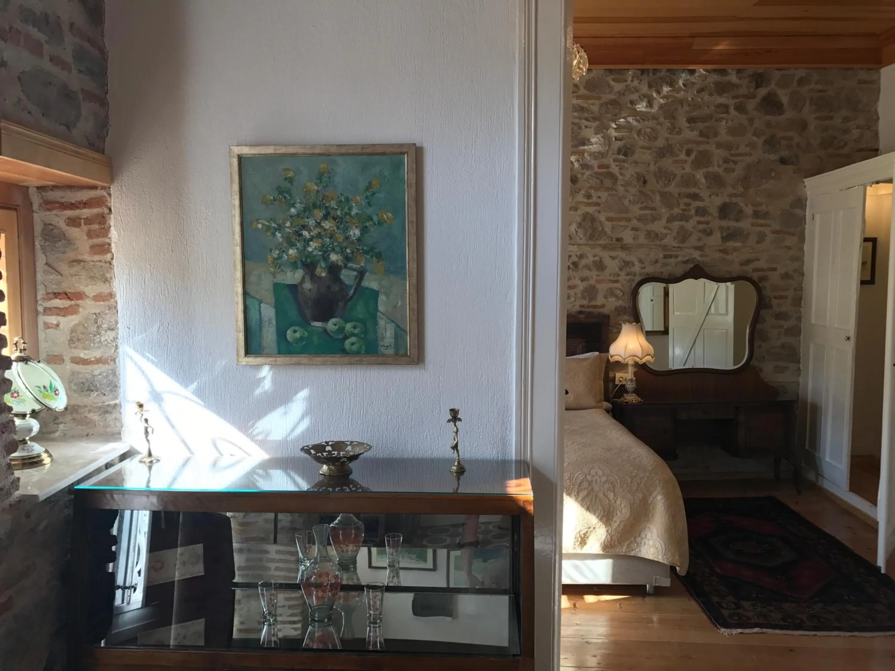 Decorative detail in Dutlu Konak