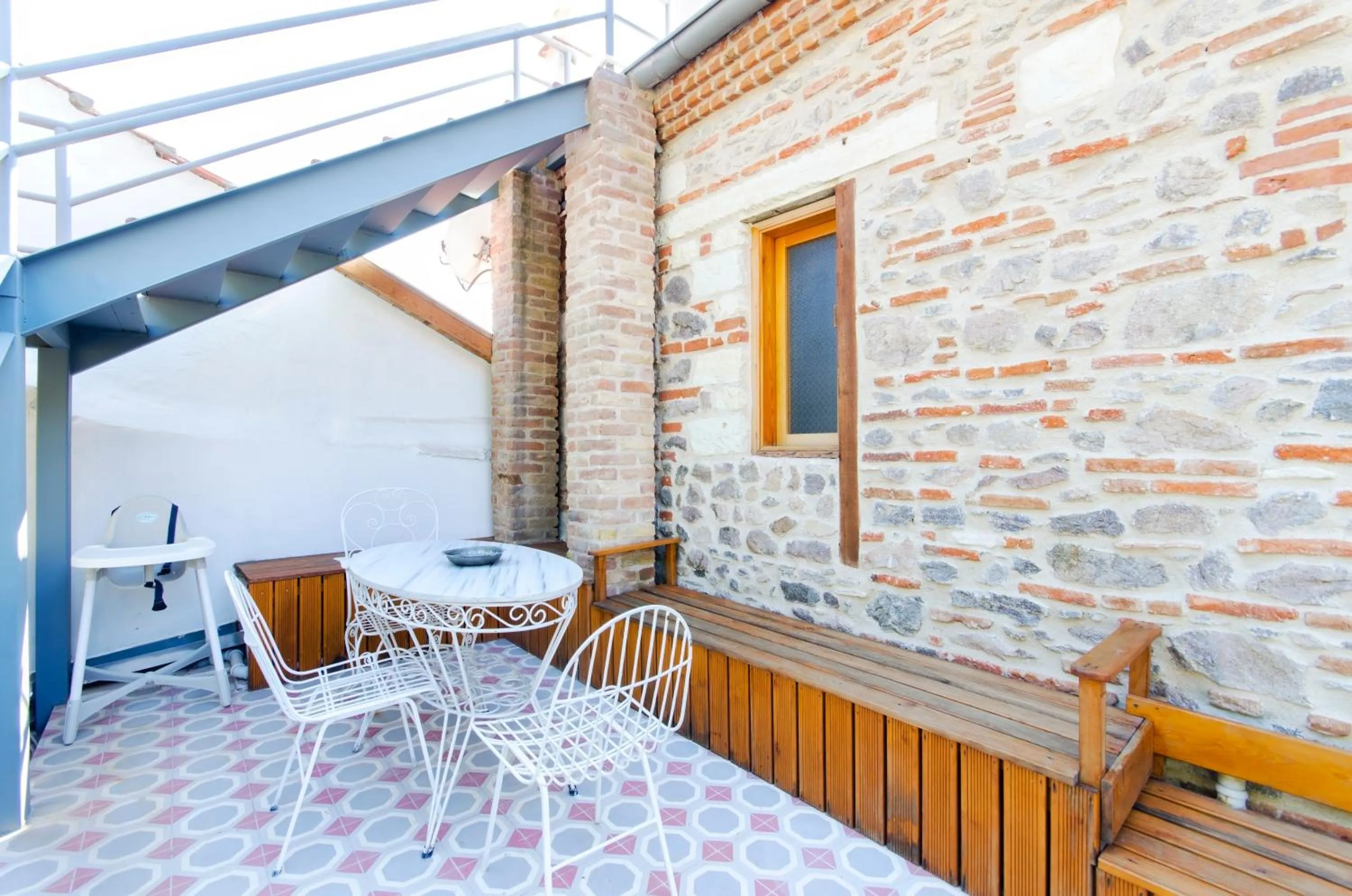 Seating area in Dutlu Konak