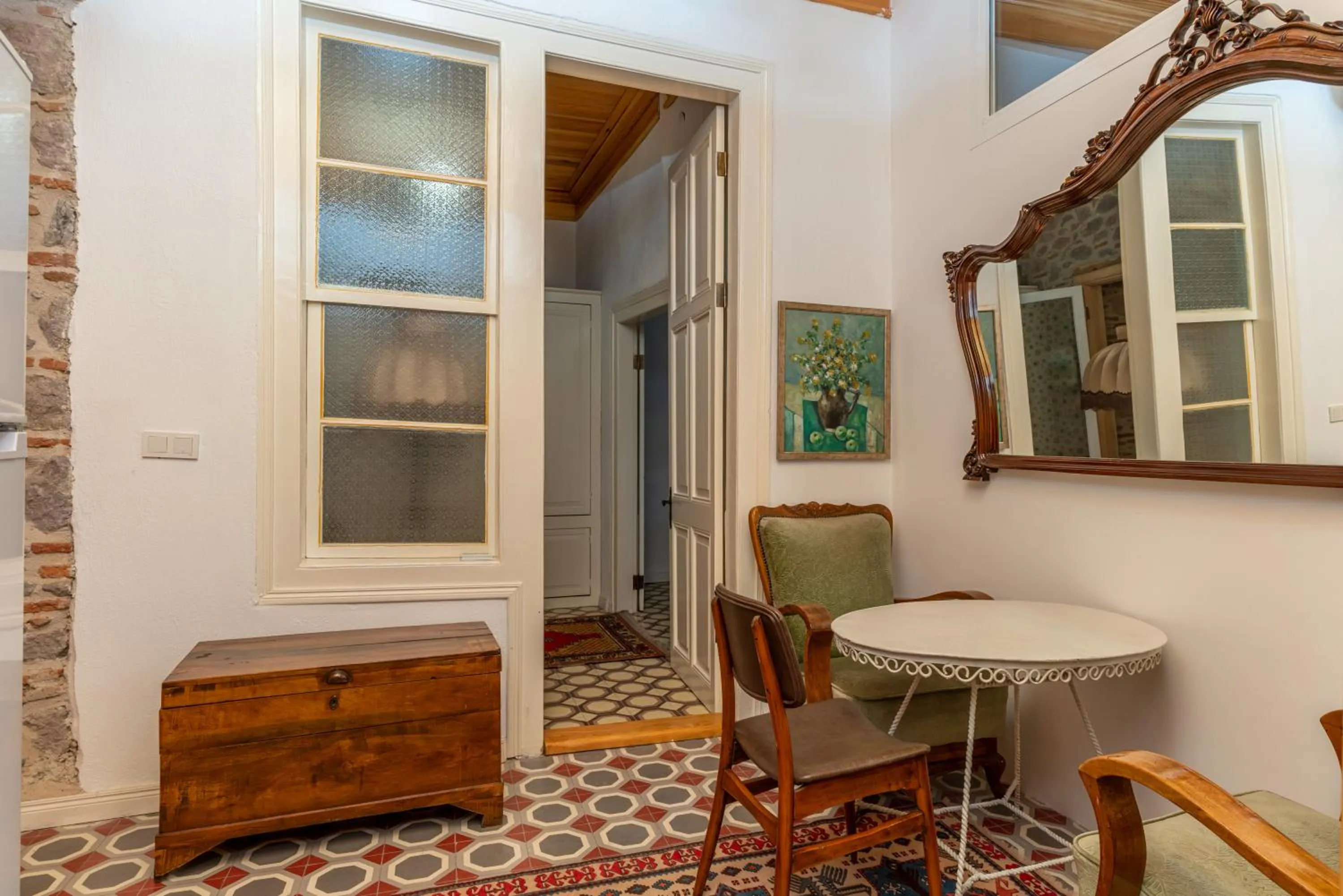 Seating area in Dutlu Konak