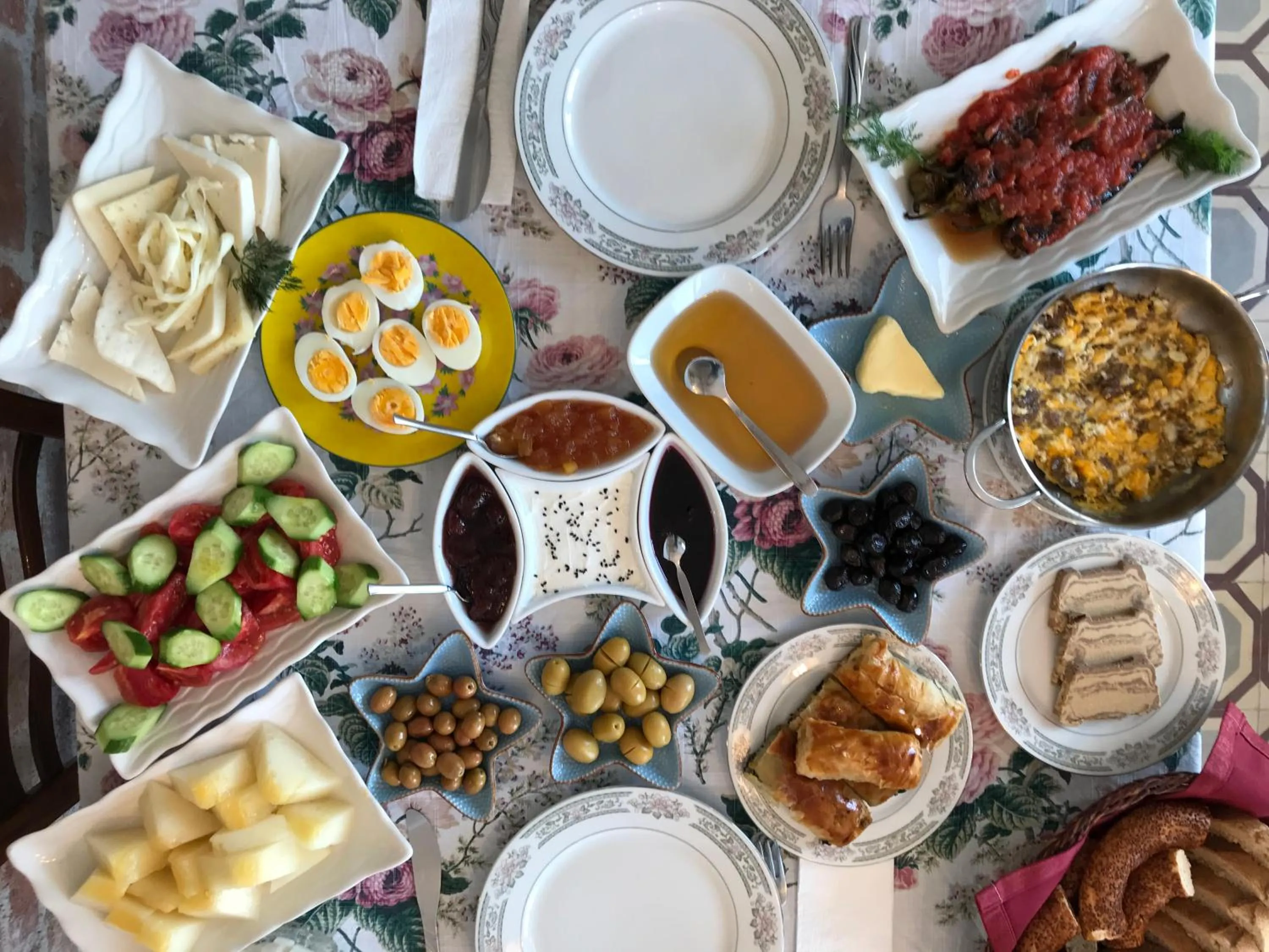 Breakfast in Dutlu Konak