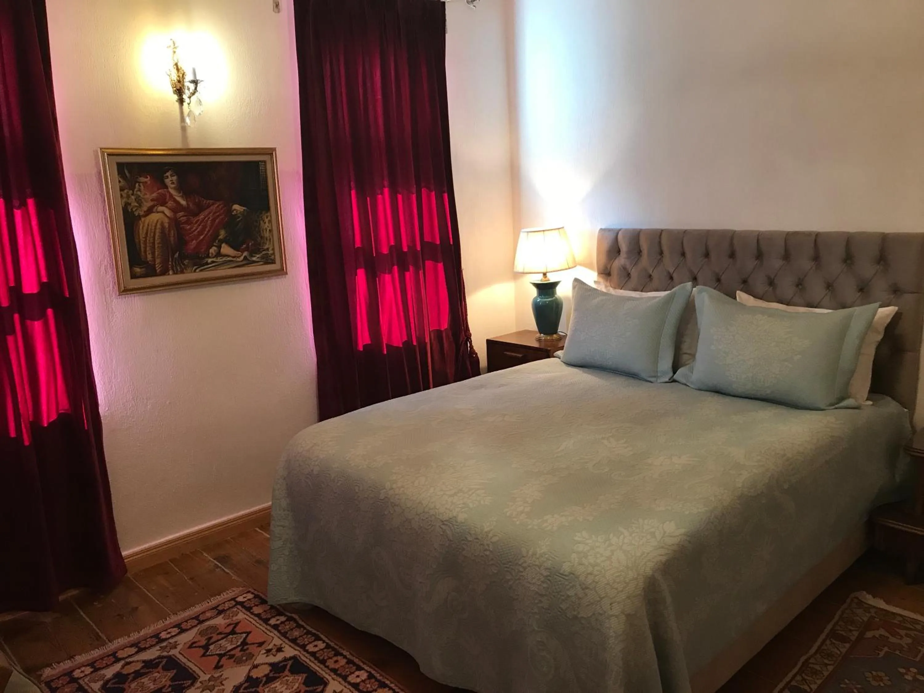 Decorative detail, Bed in Dutlu Konak