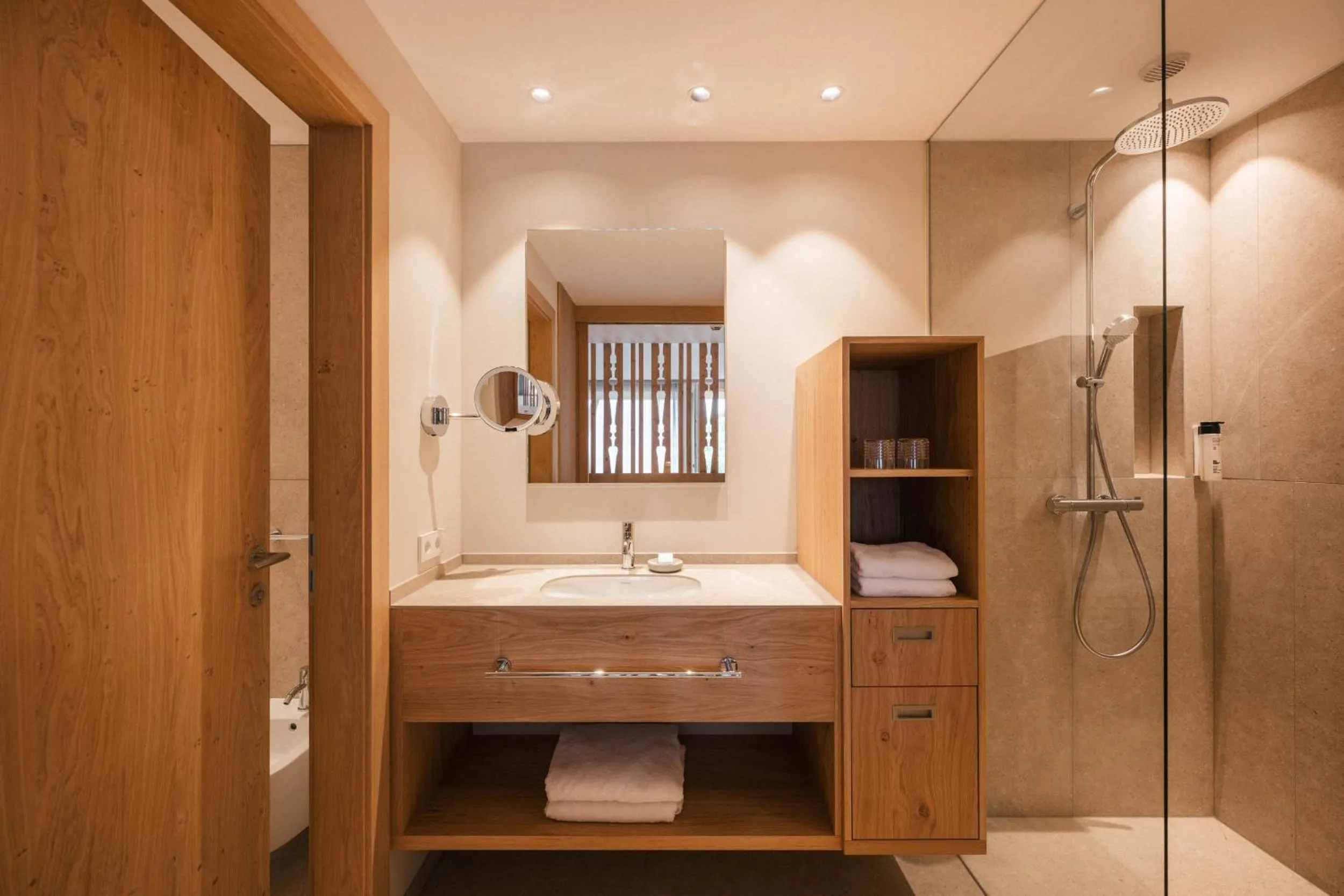 Shower in Boutique Hotel Pachers