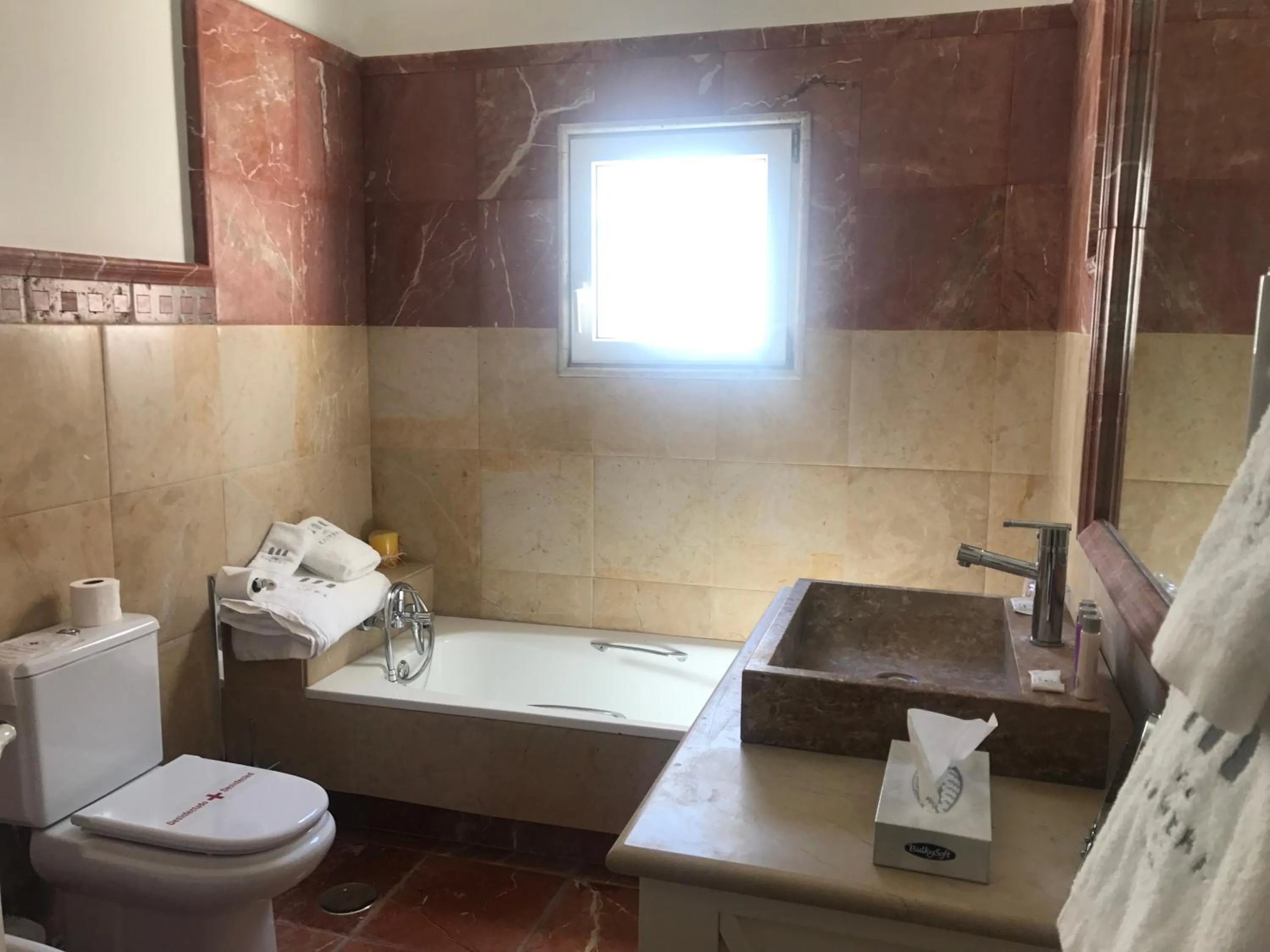 Bathroom in Casa Palacio VillaZambra