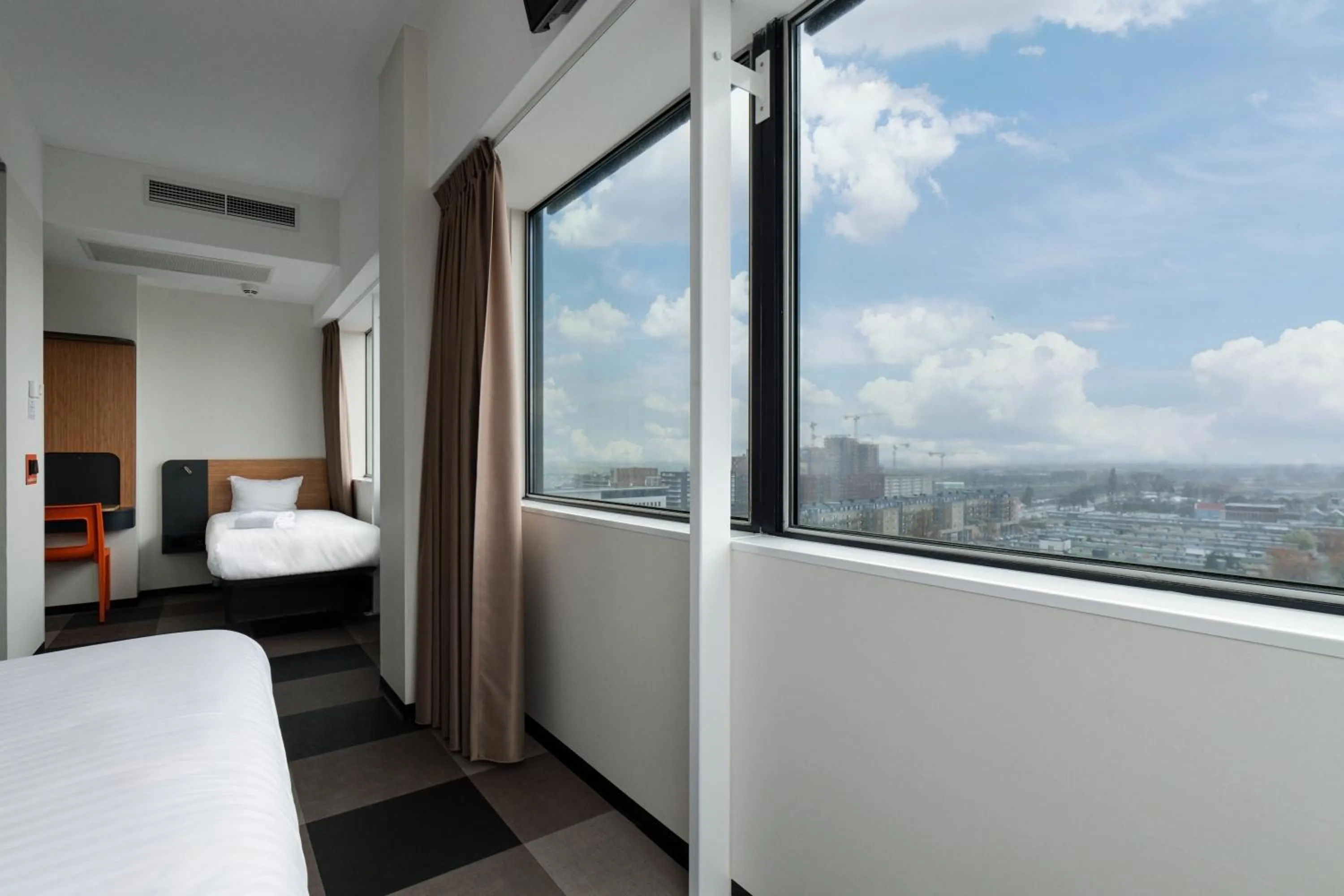 Bedroom, Bed in easyHotel Amsterdam Zaandam