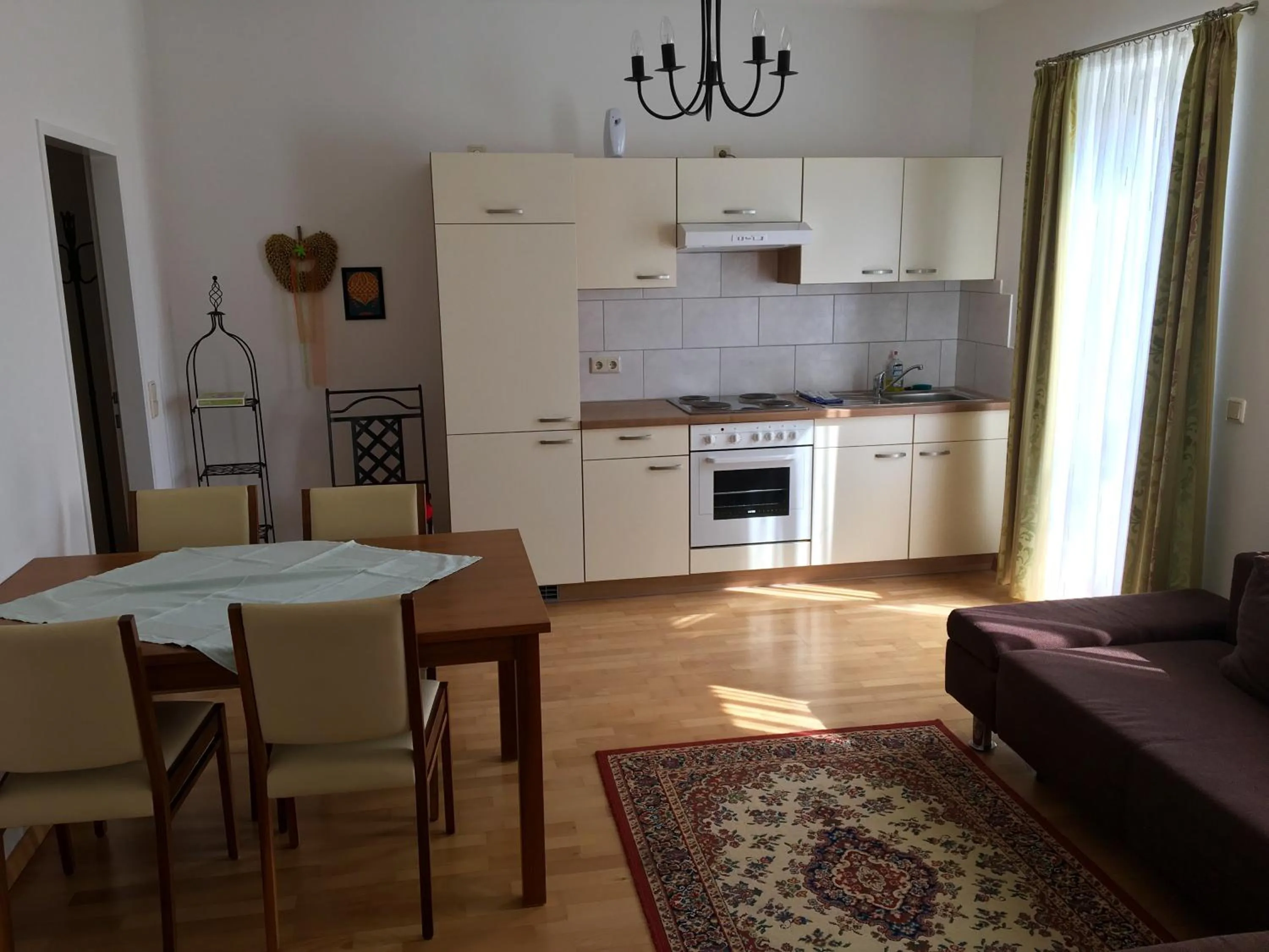 Kitchen or kitchenette in Apfelwirt