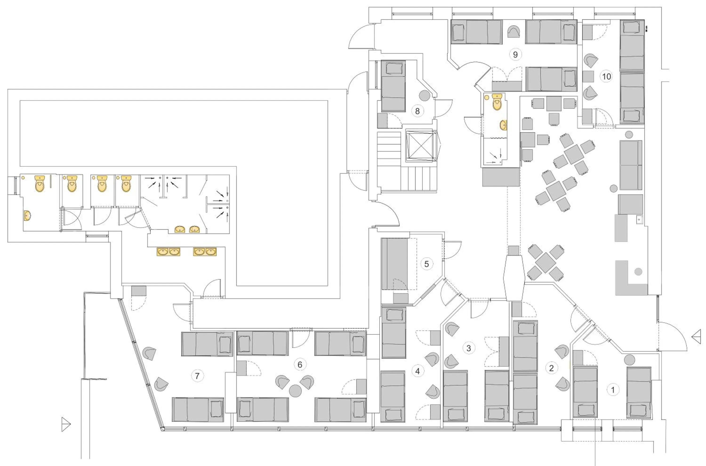 Communal lounge/ TV room in Hostel City Center Gdynia