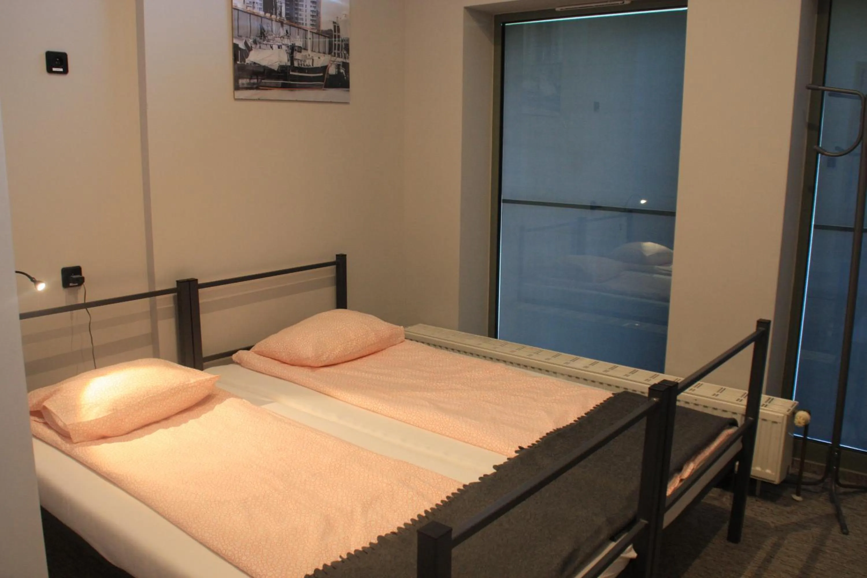 Bed in Hostel City Center Gdynia