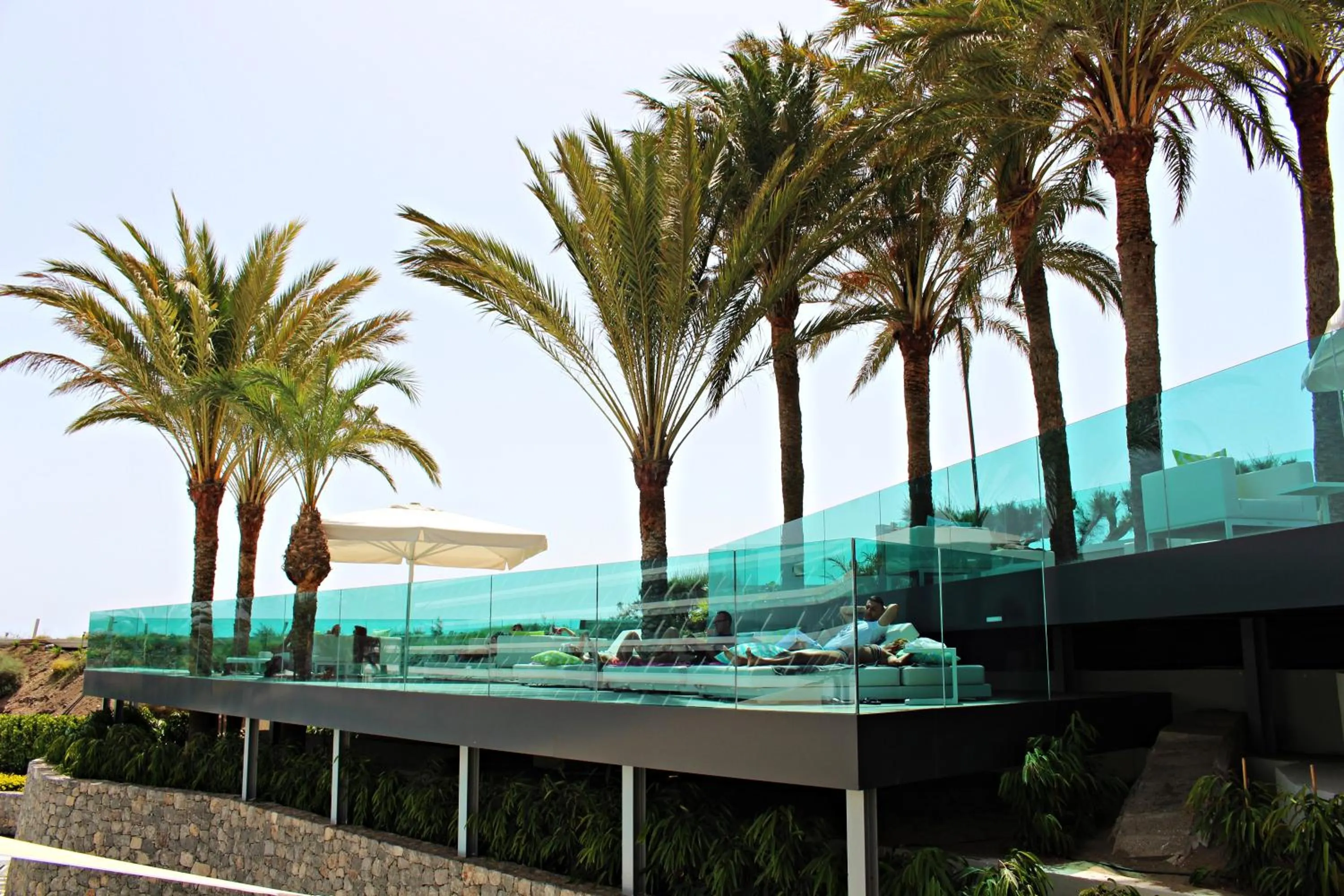 Day in Santa Monica Suites Hotel