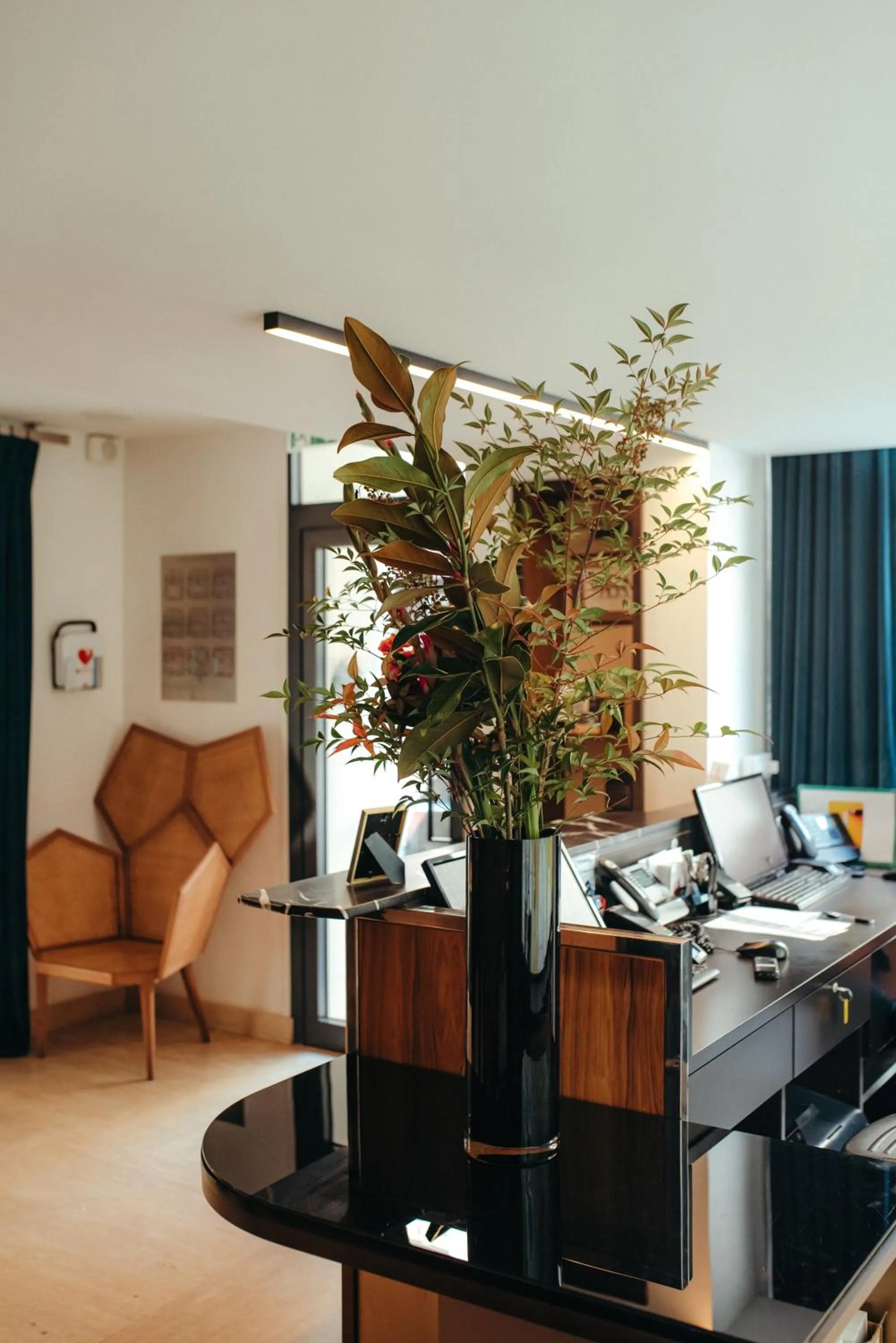 Lobby or reception in Hotel Eiffel Blomet