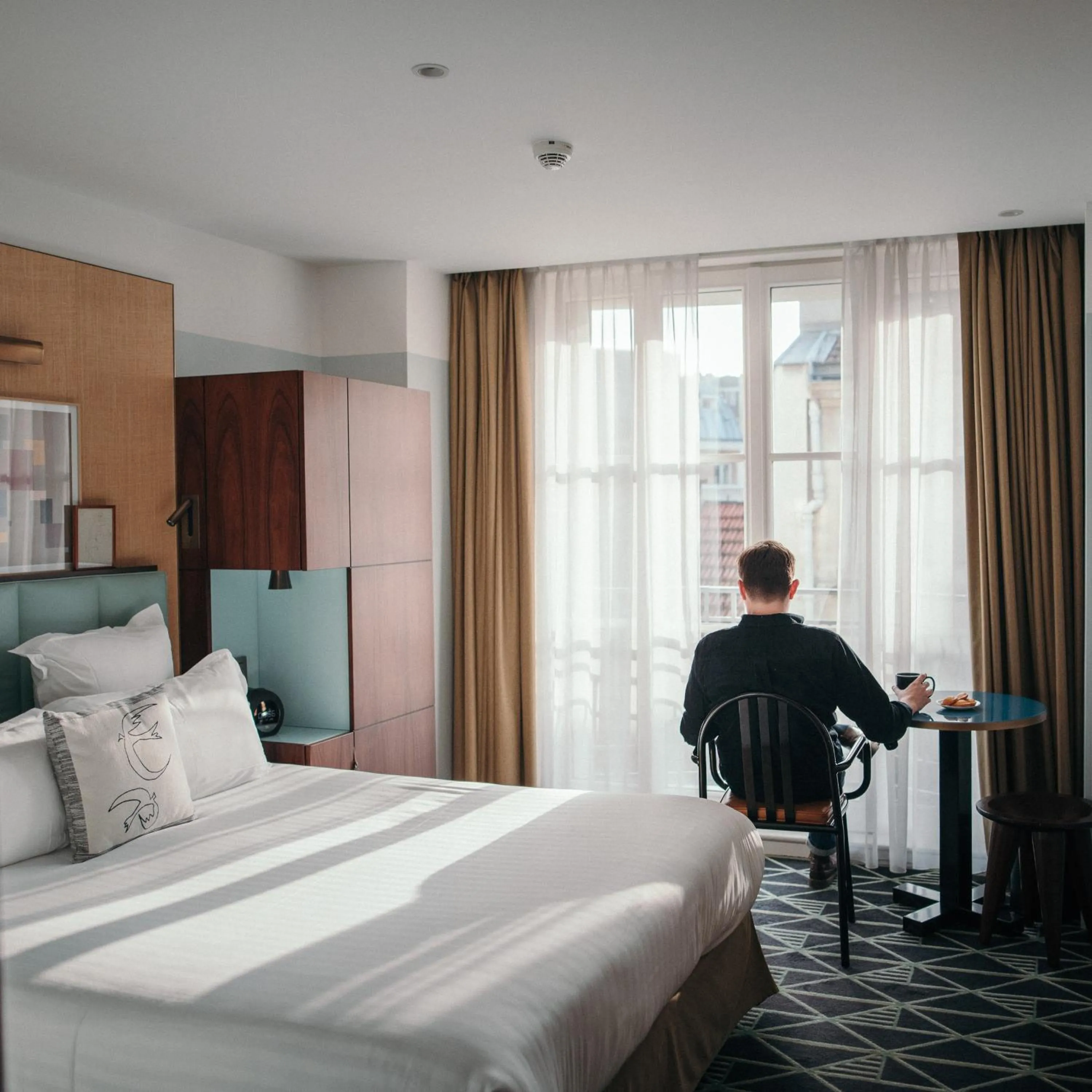 Bed in Hotel Eiffel Blomet