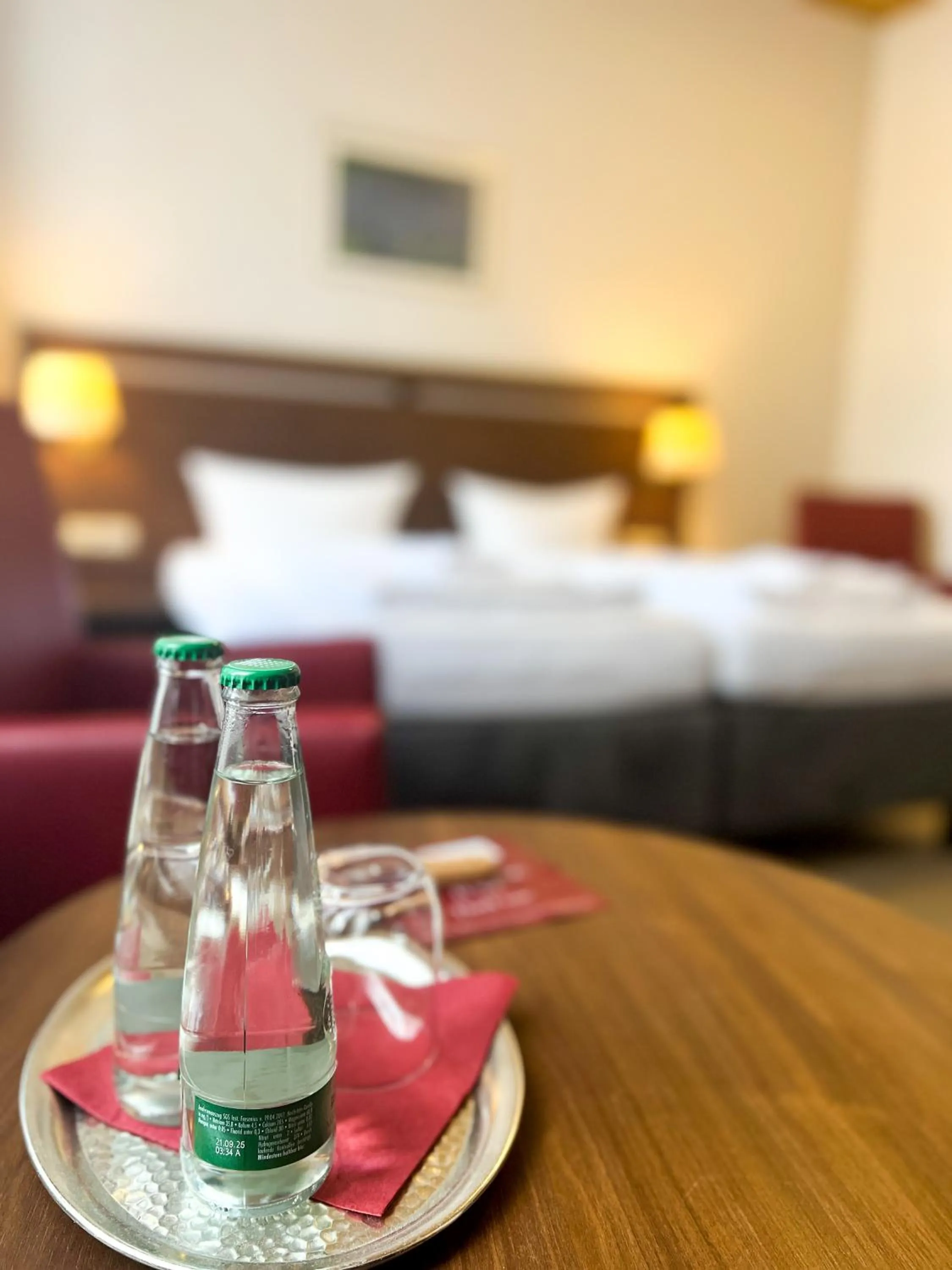 Bed in Hotel Fränkischer Hof