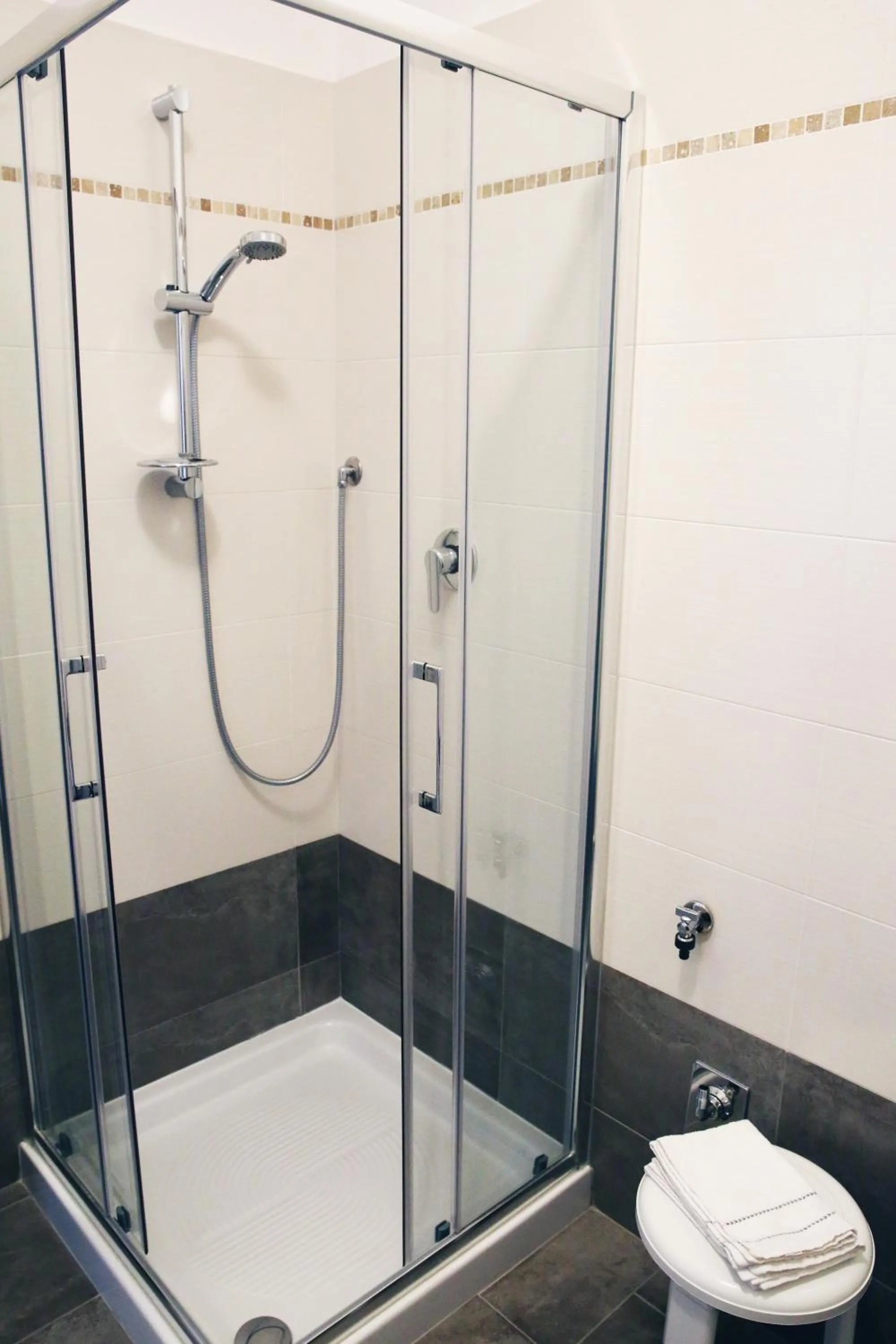 Shower in Casamia B&B